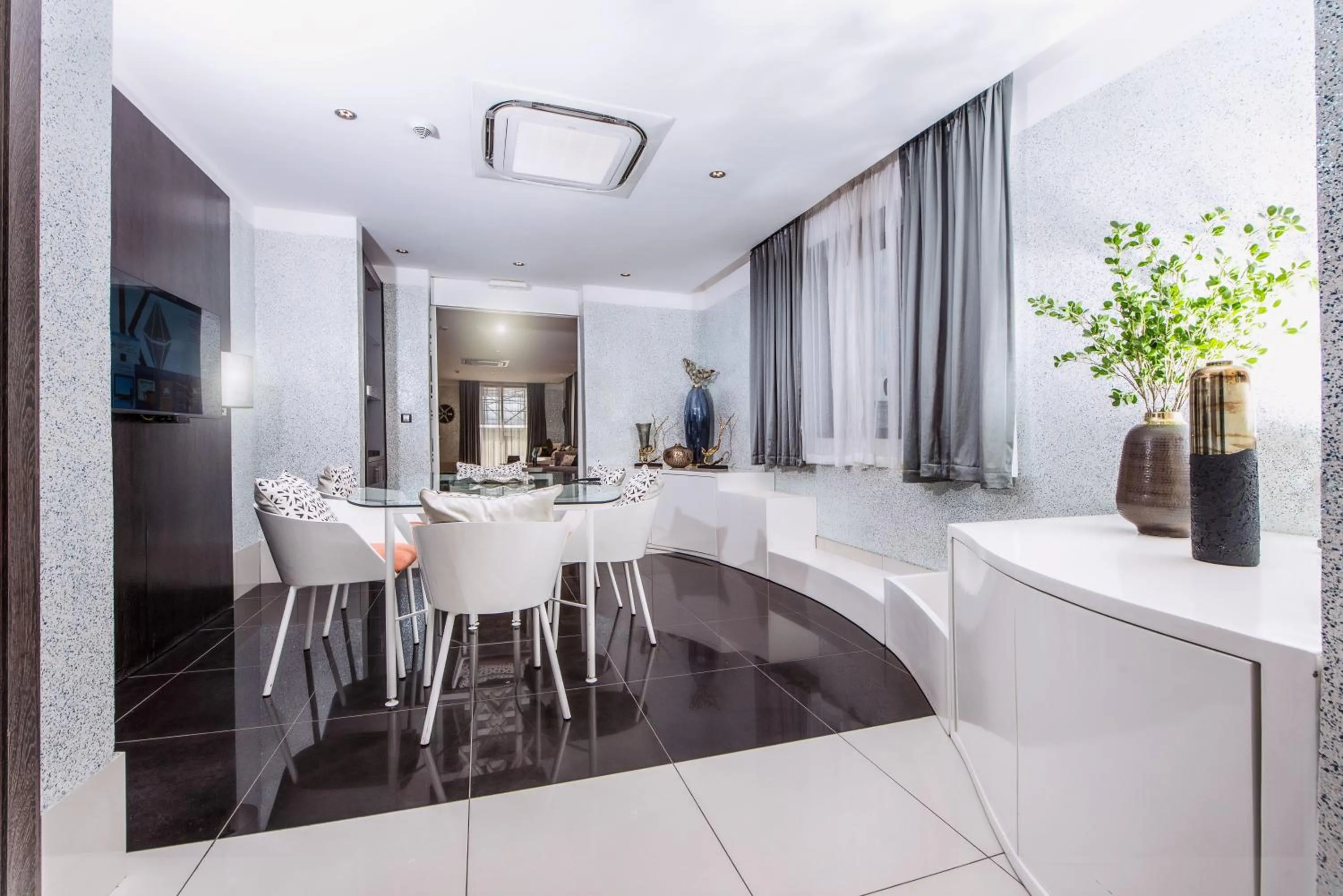 Dining area in Krystal Palace Douala