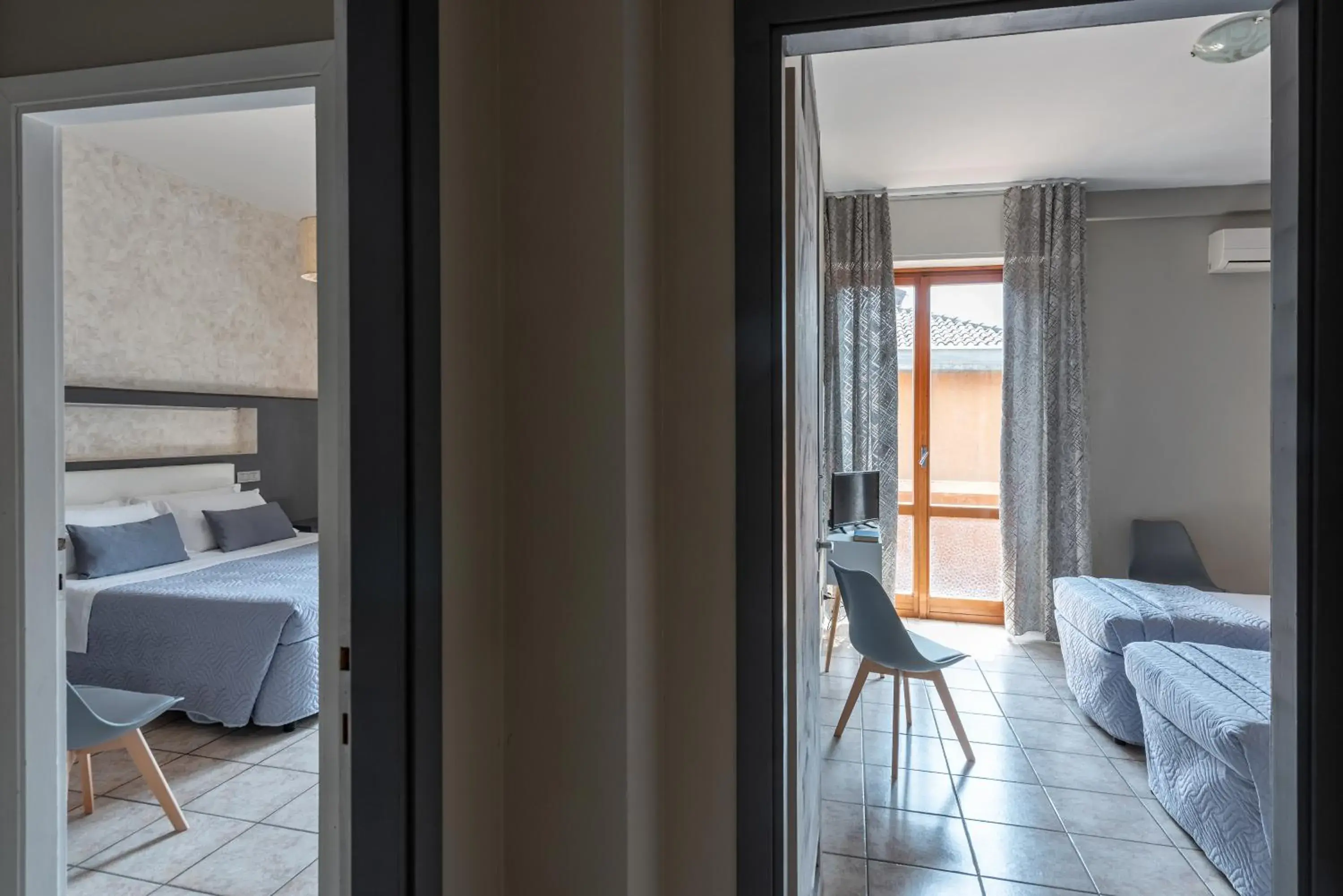 Family Room in Hotel Roma Family Room in Hotel Roma