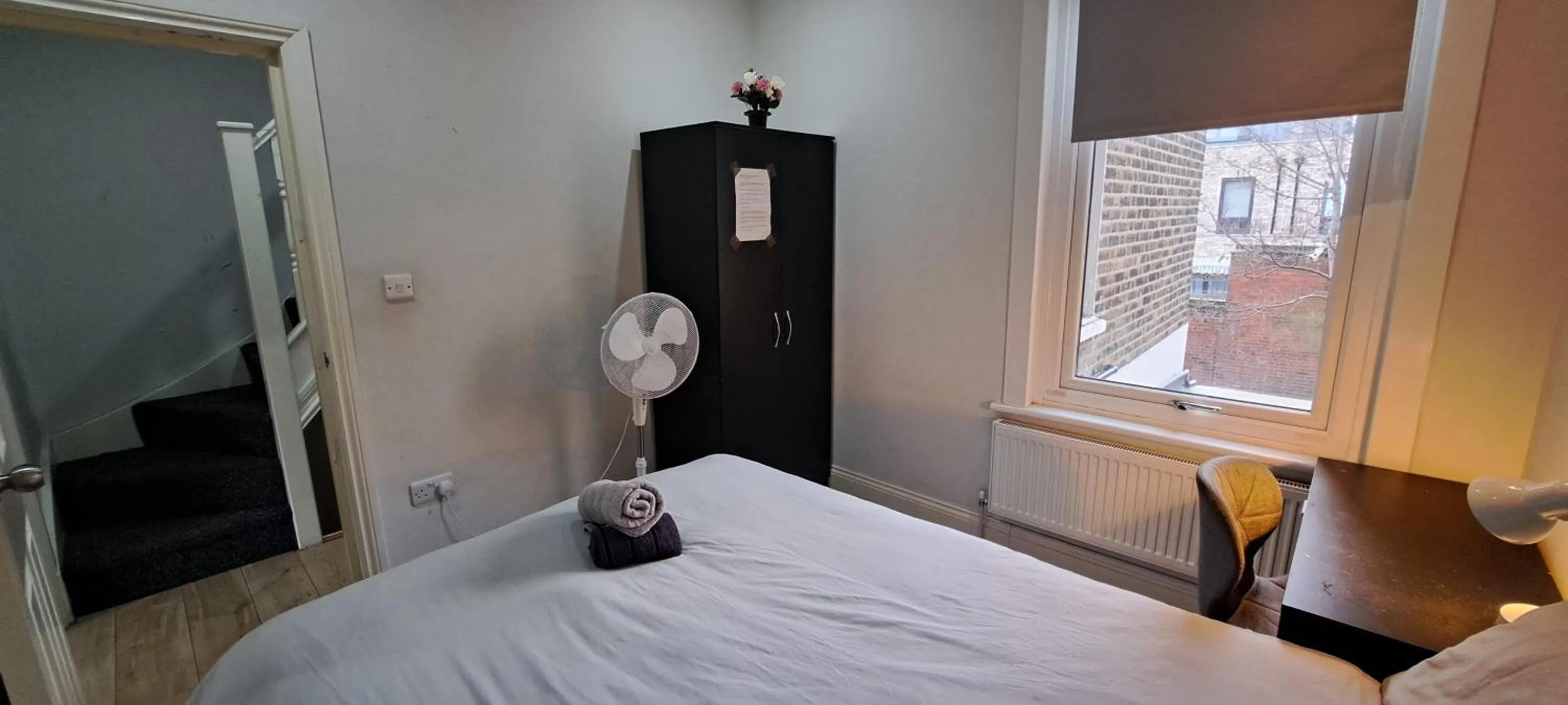 Bed in Comfy Fenia Stay