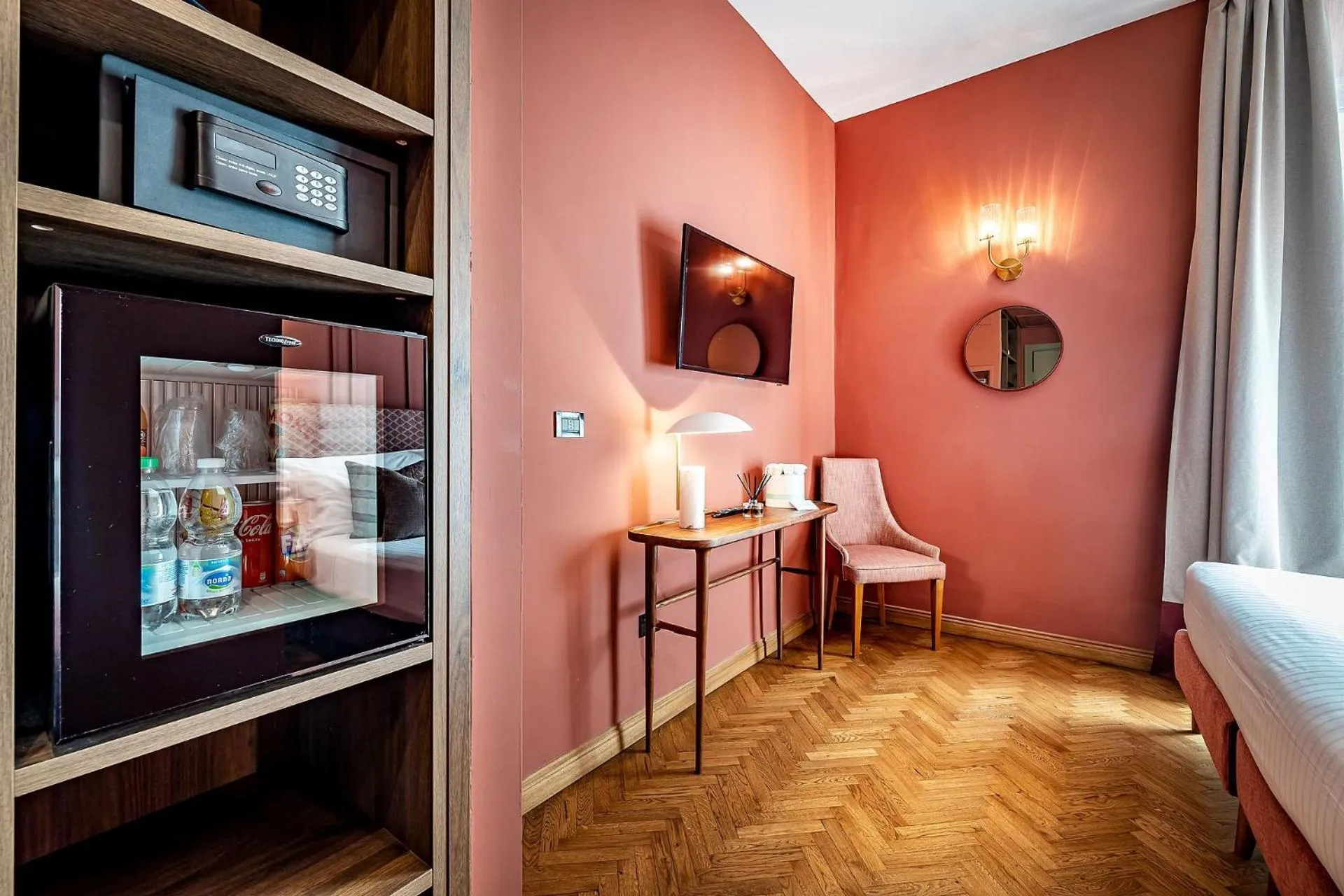 TV and multimedia, Bed in Hotel Duomo Firenze