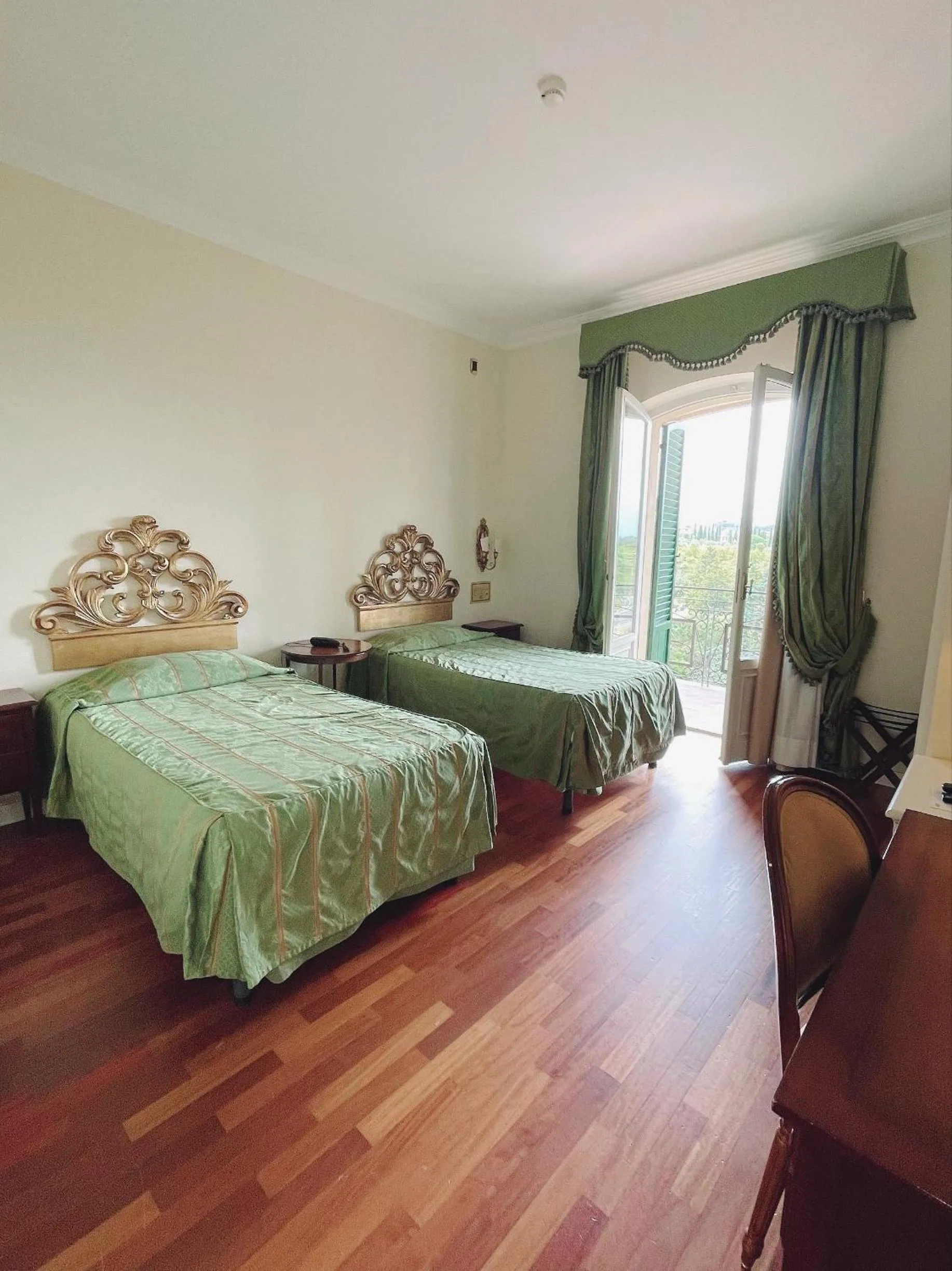 Photo of the whole room, Bed in Hotel Villa Il Patriarca