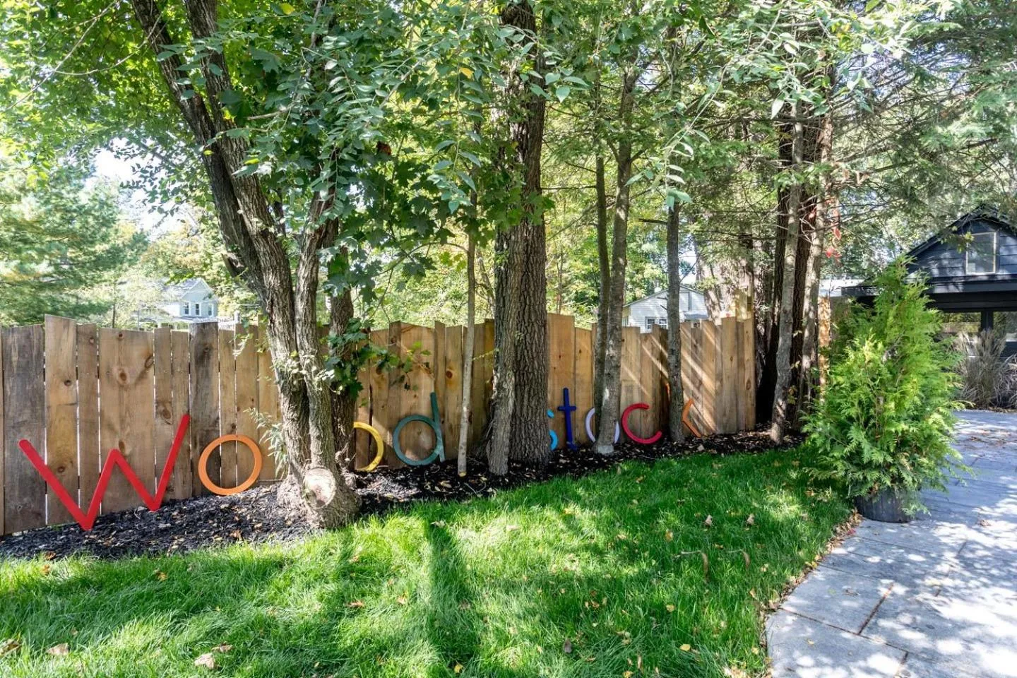 Decorative detail in The Herwood Inn