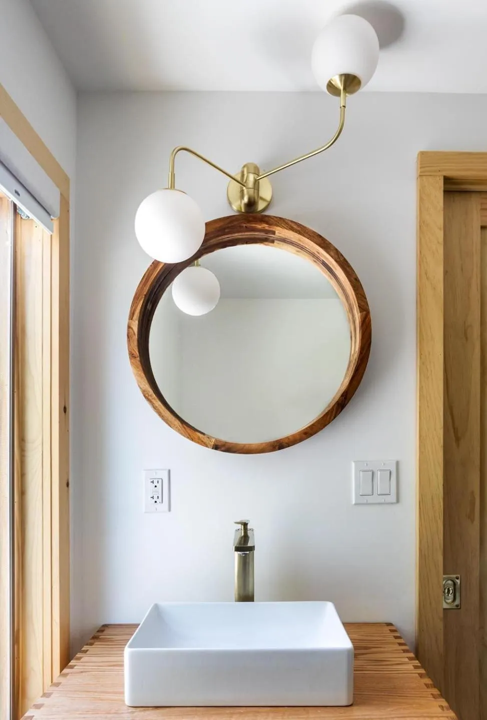 Bathroom in The Herwood Inn