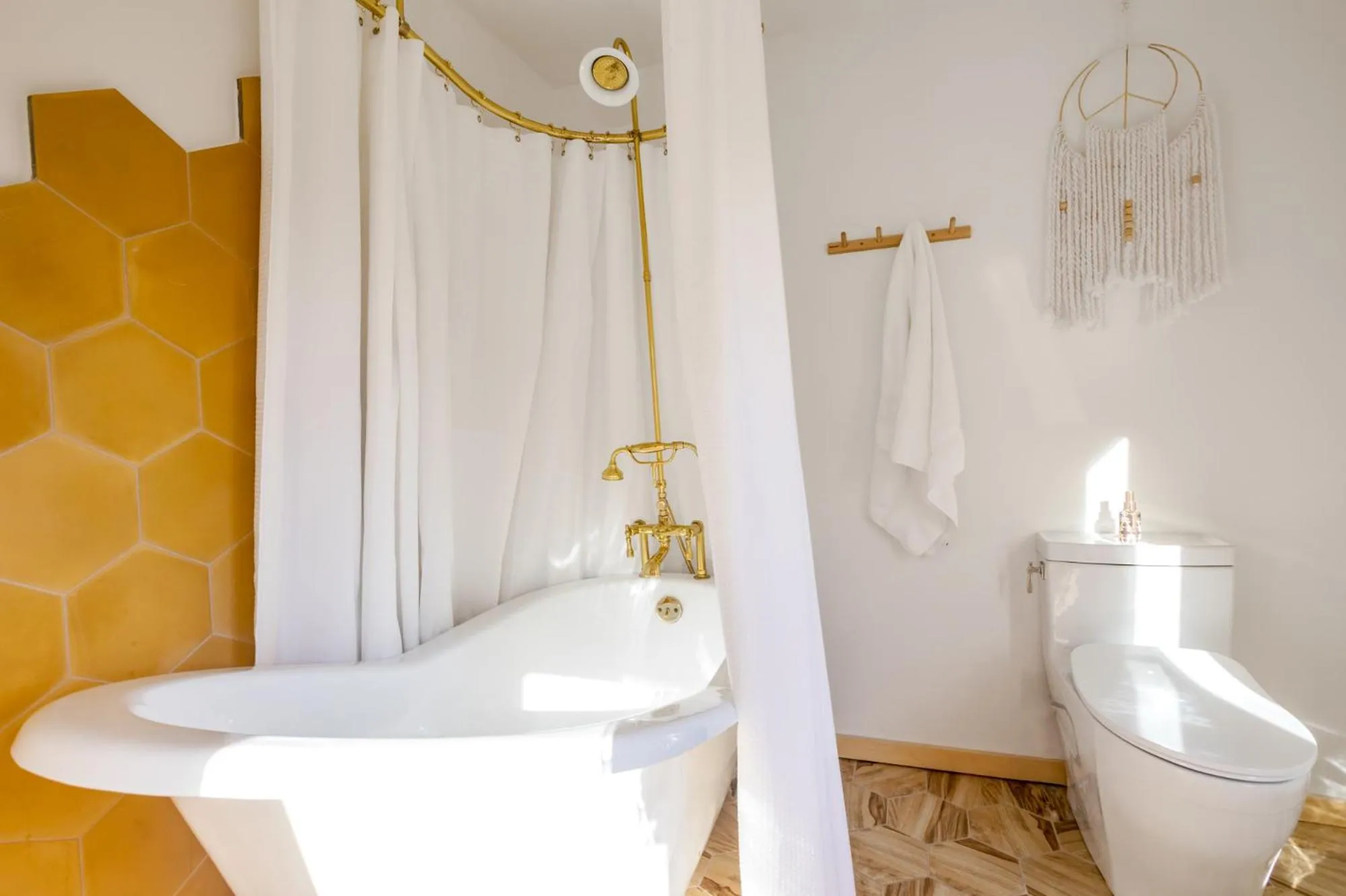 Bathroom in The Herwood Inn