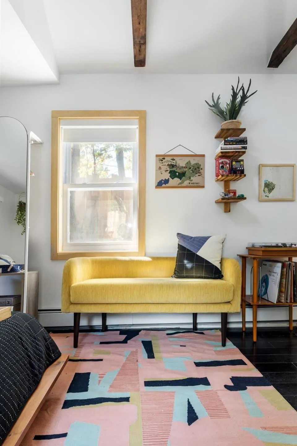 Decorative detail in The Herwood Inn