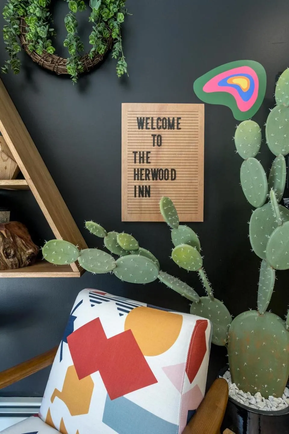 Decorative detail in The Herwood Inn