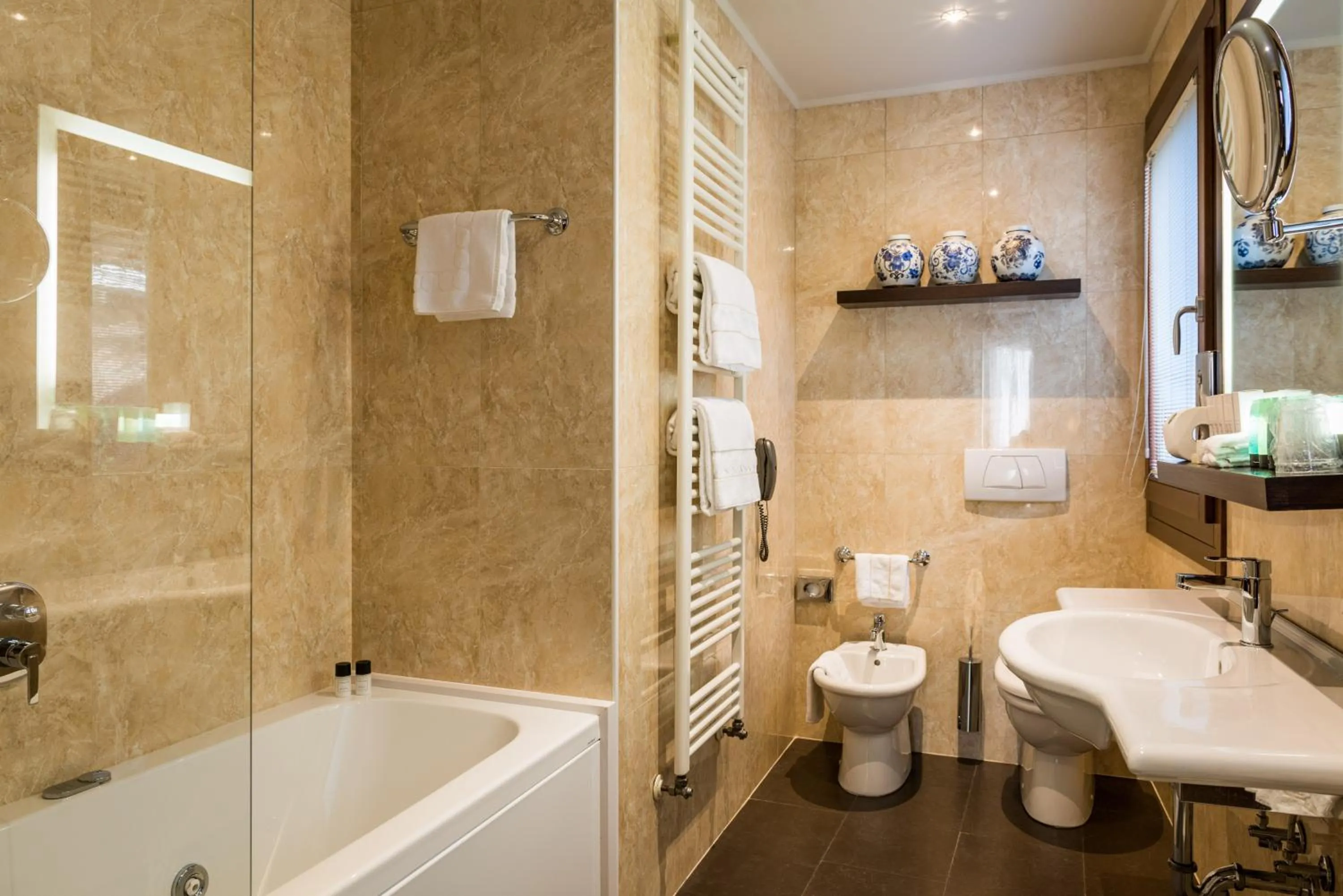 Bathroom in Ca Maria Adele