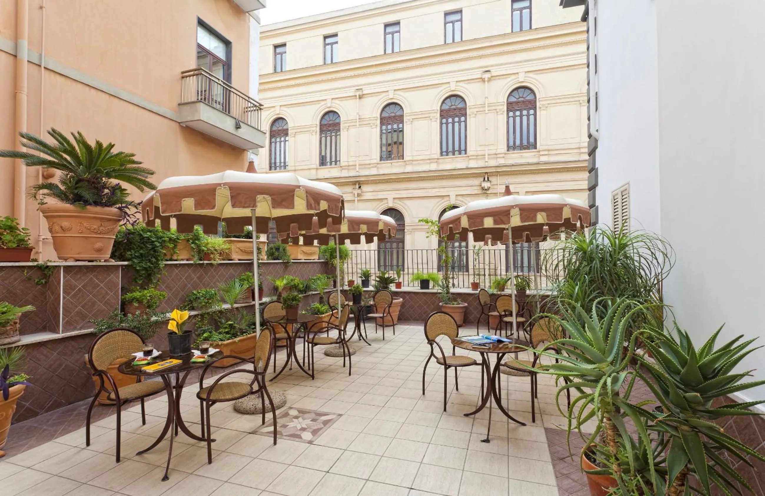 Balcony/Terrace in Albergo del Golfo