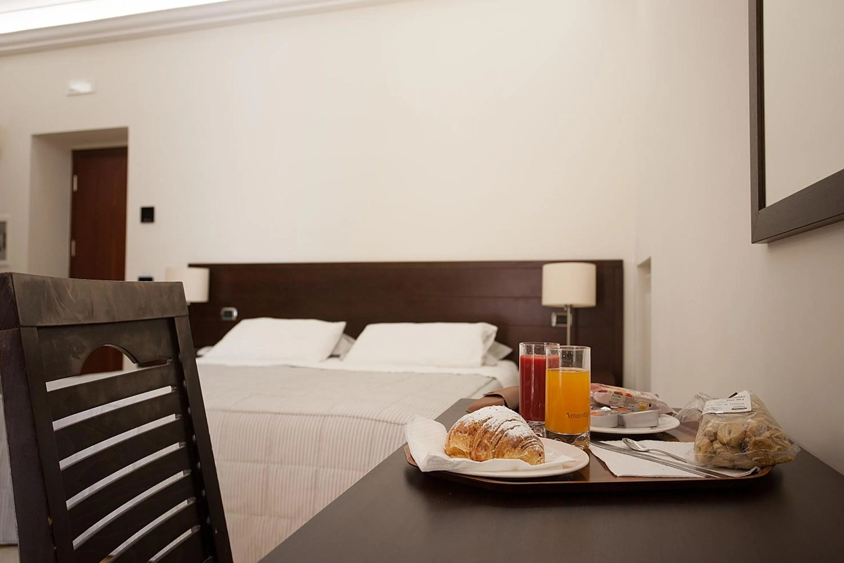 Bed in Albergo del Golfo