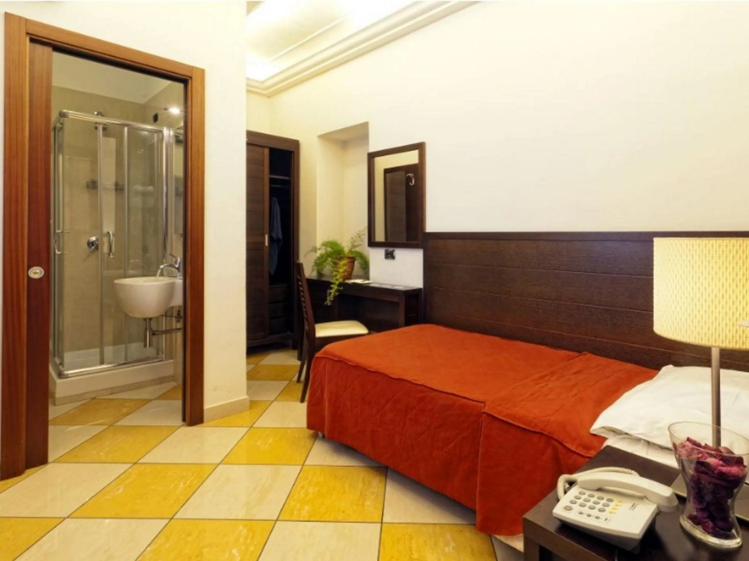 Bed in Albergo del Golfo