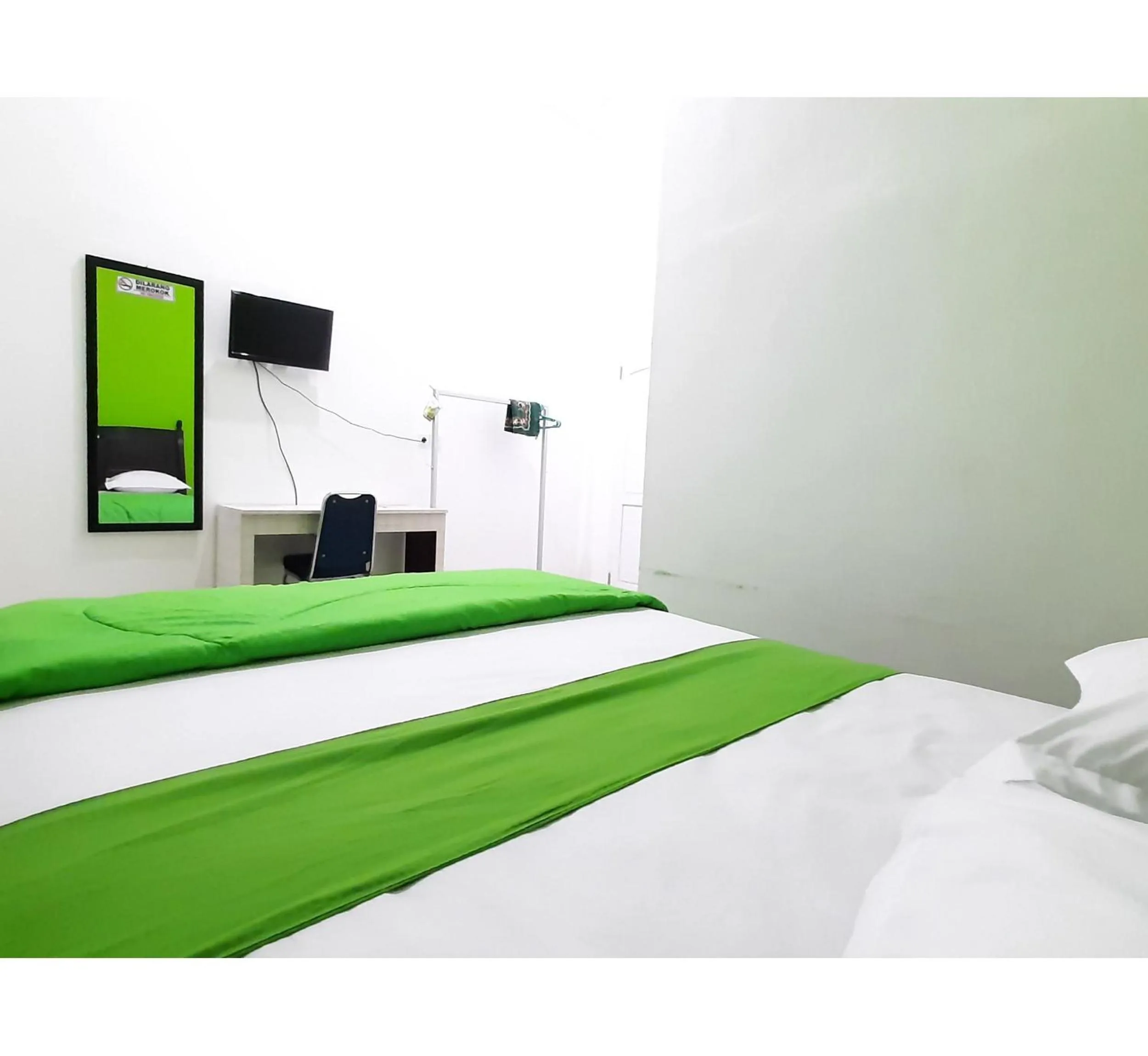 Bedroom in Hotel Berkah Atrama Syariah RedPartner