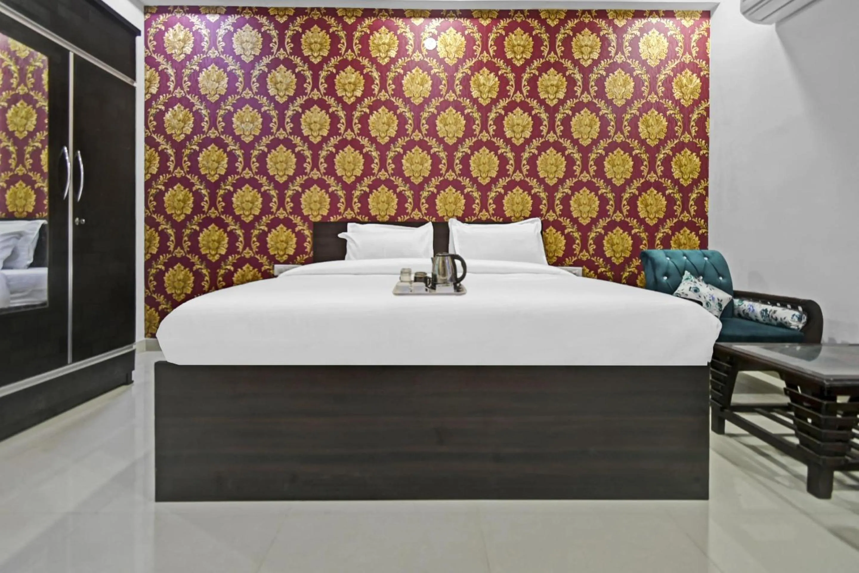 Bedroom, Bed in Collection O High Strret