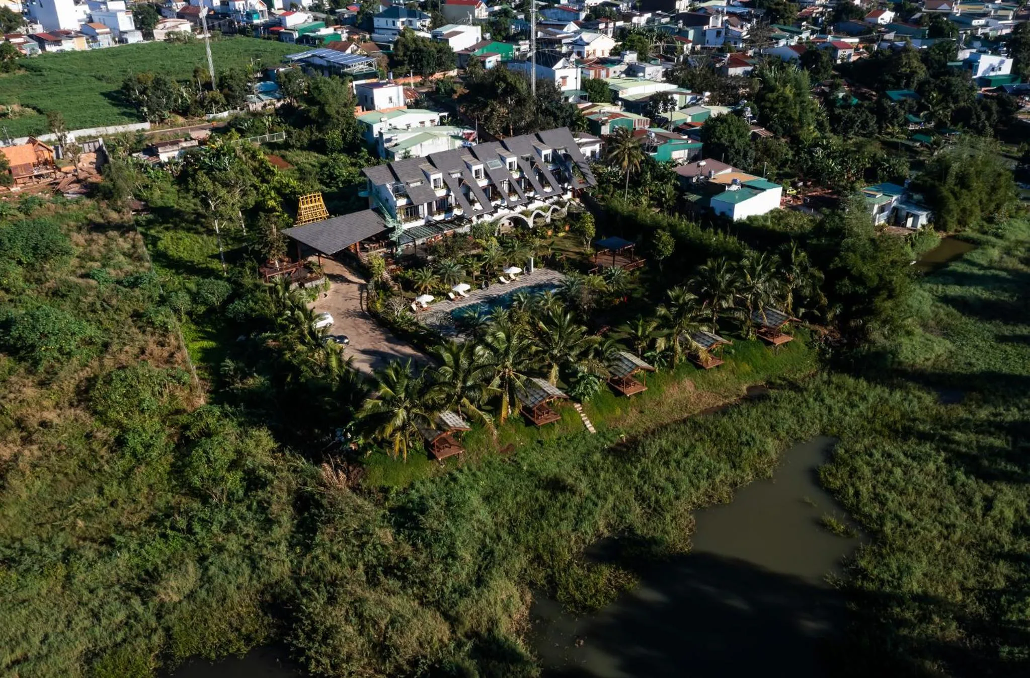 Day in Hami Garden - Authentic & Natural Resort