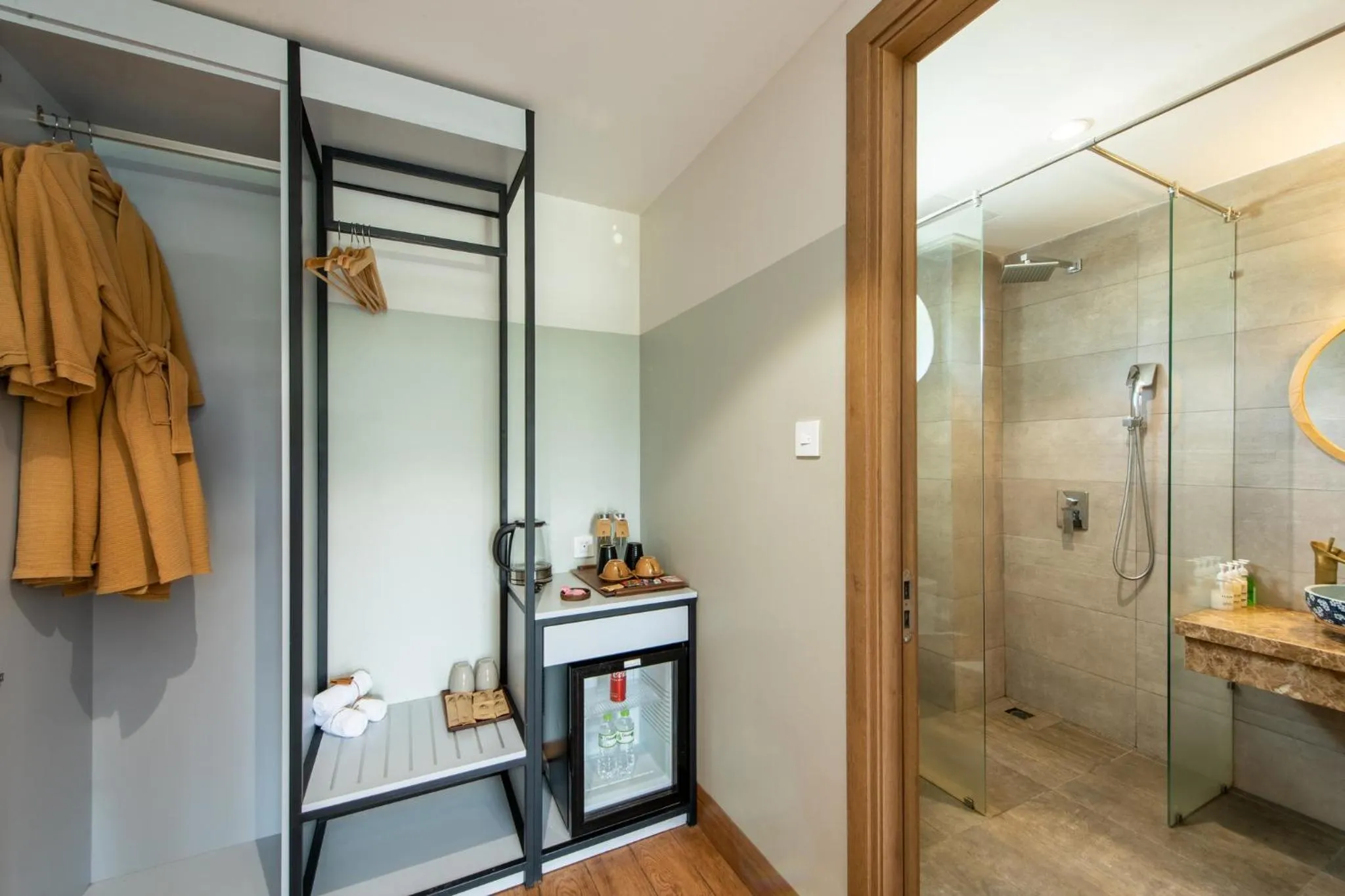 Shower in Hami Garden - Authentic & Natural Resort