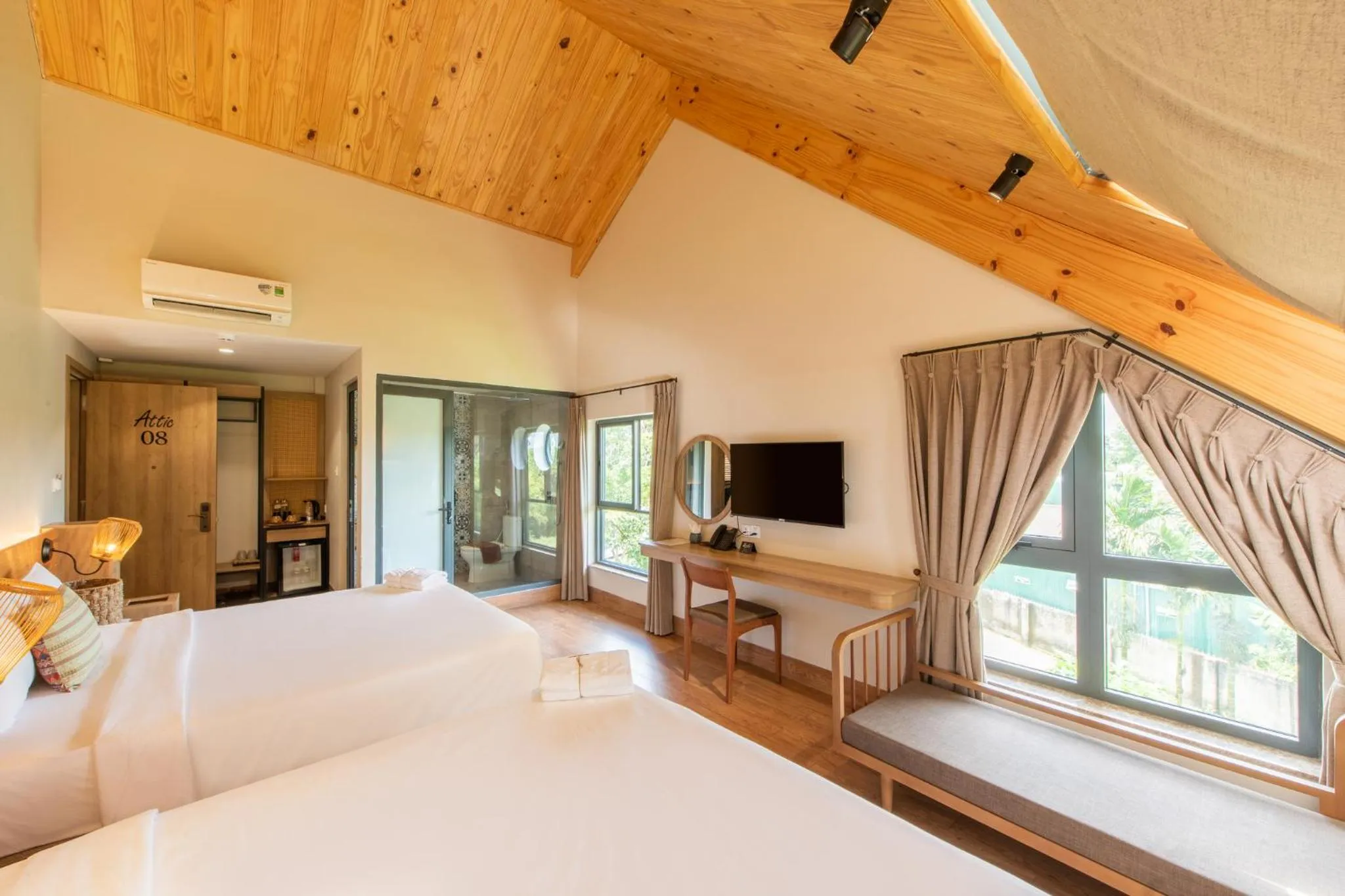 Communal lounge/ TV room, Bed in Hami Garden - Authentic & Natural Resort