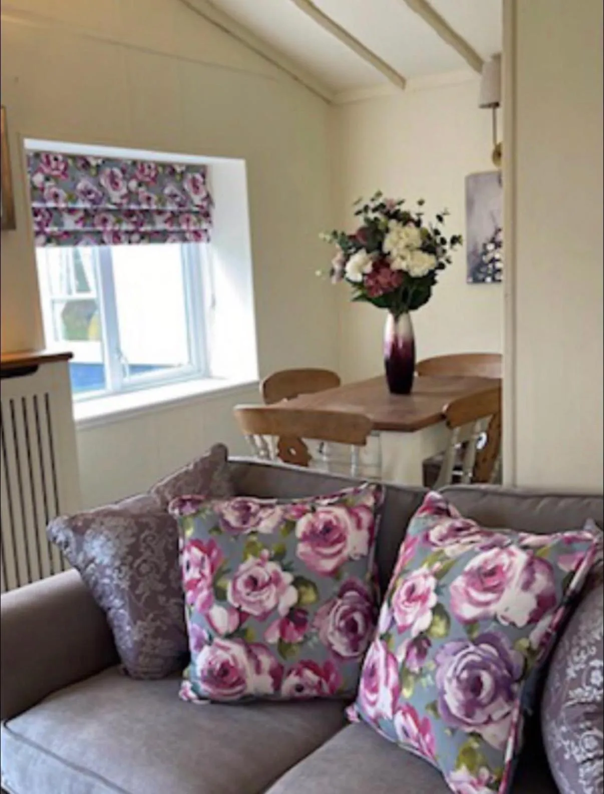 Living room in The Old Inn Retreat