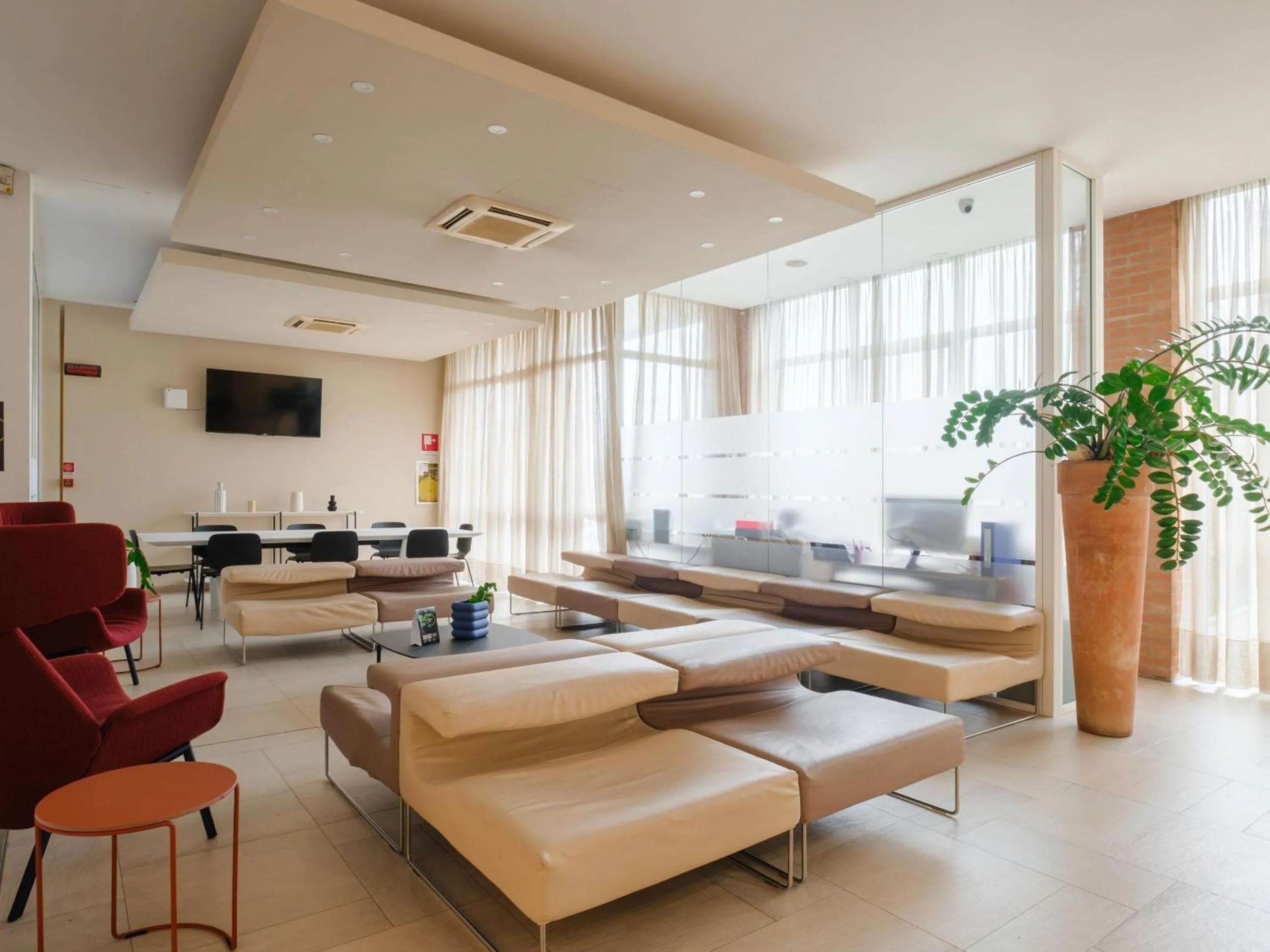 Spa and wellness centre/facilities in B&B HOTEL Remilia