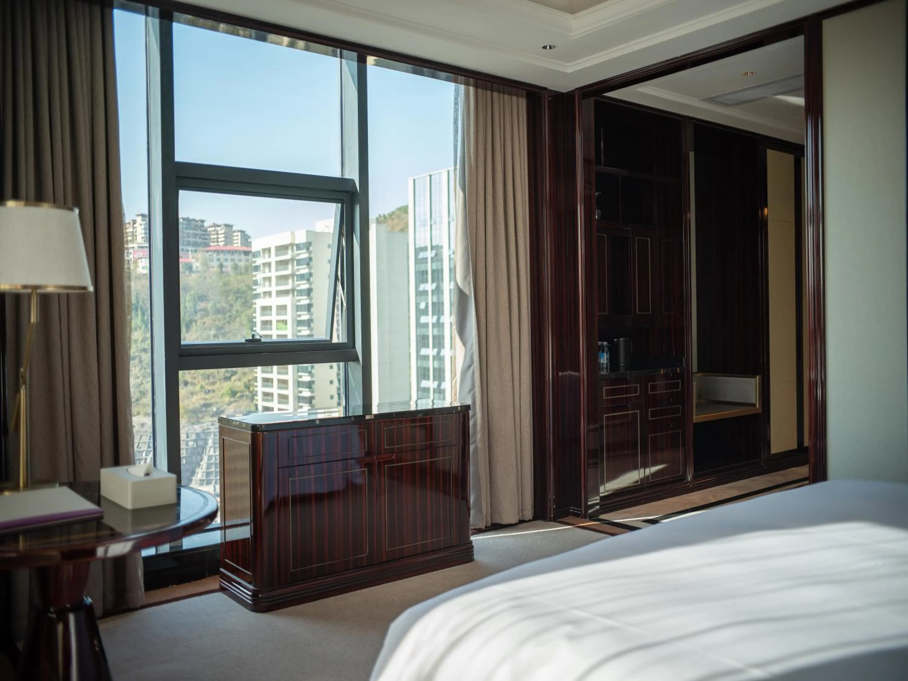 Wyndham Grand Tongren Downtown Hotel