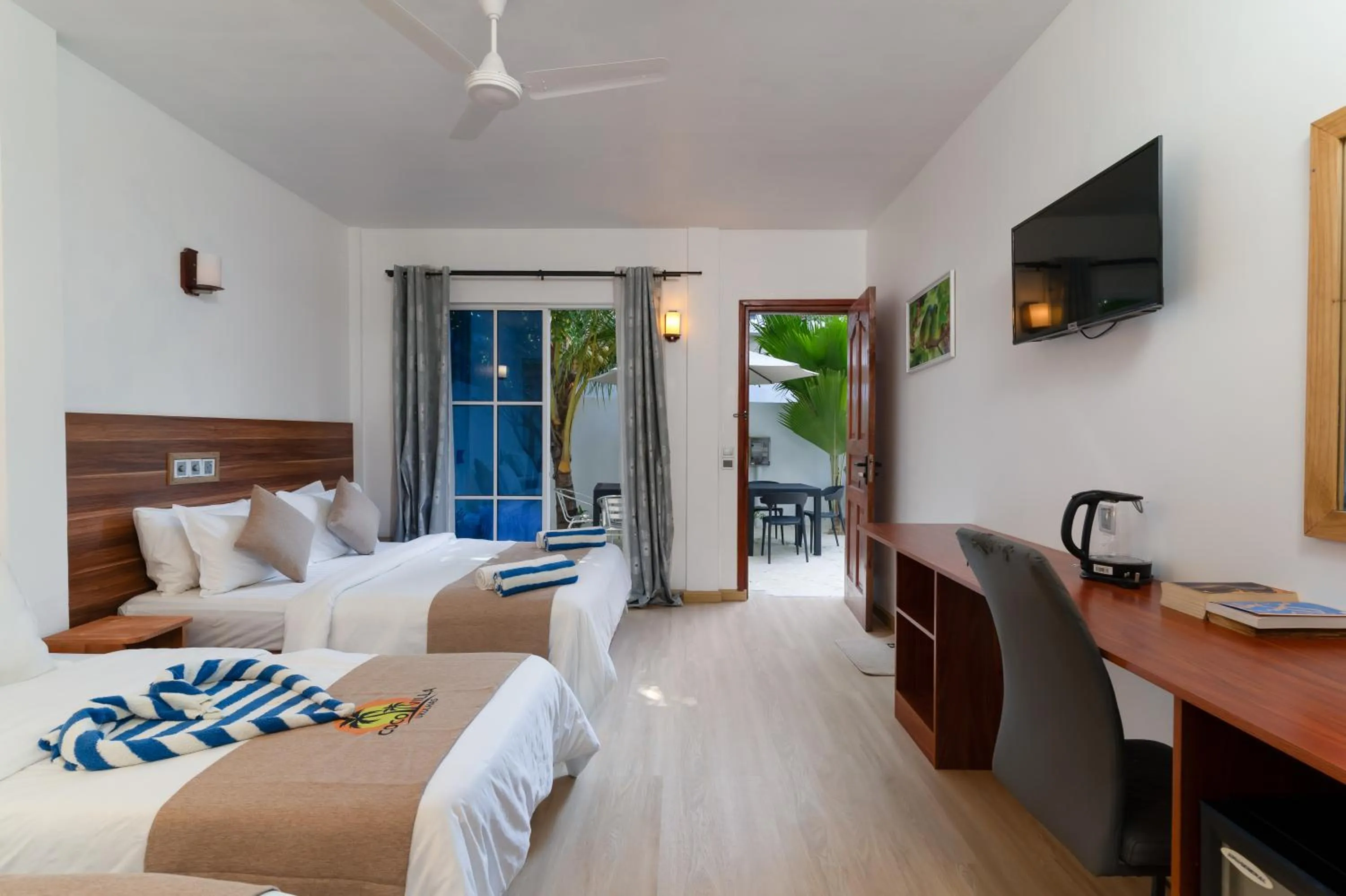 Bed in Coco Ukulhas Villa