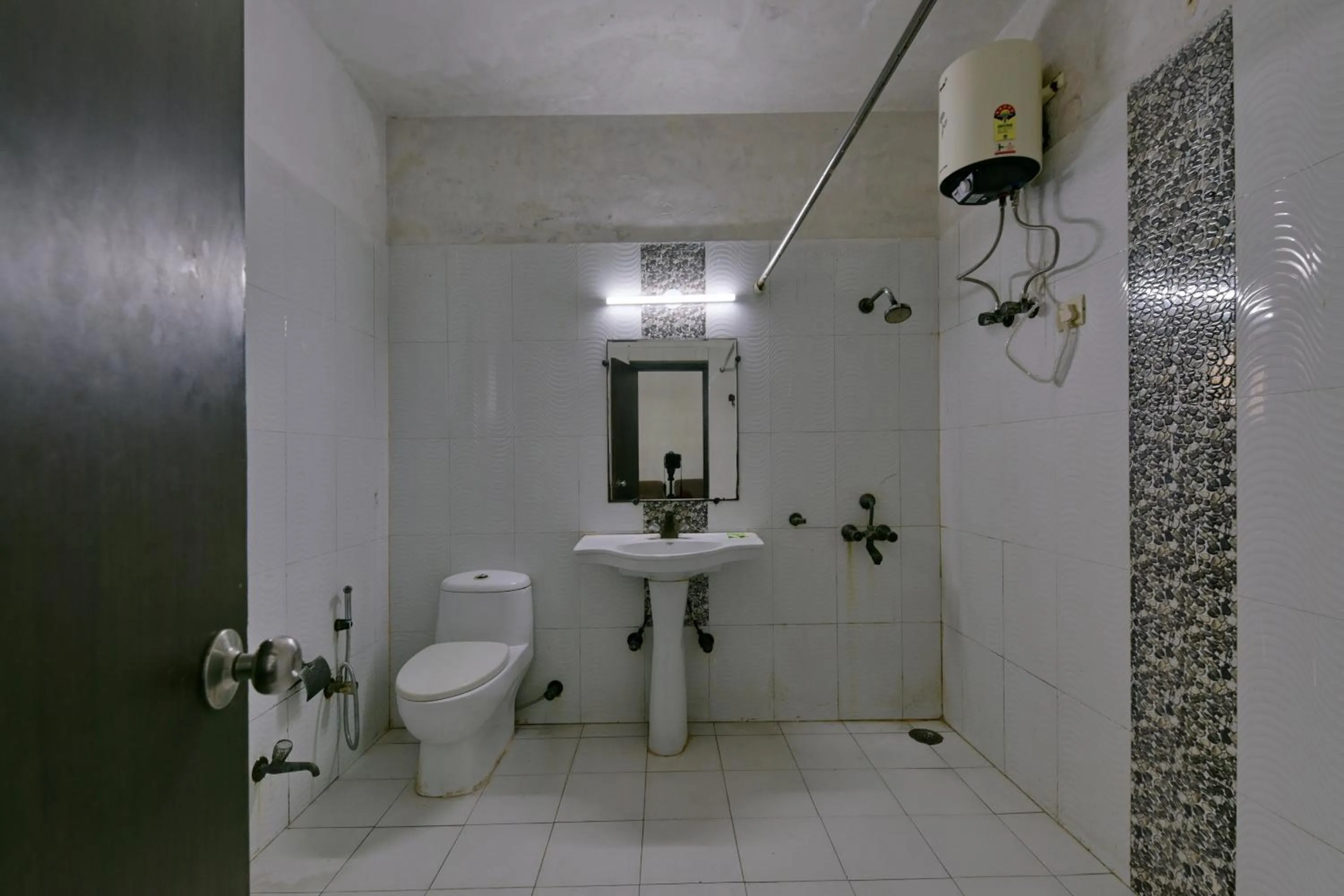 Bathroom in Hotel Diamond Stays