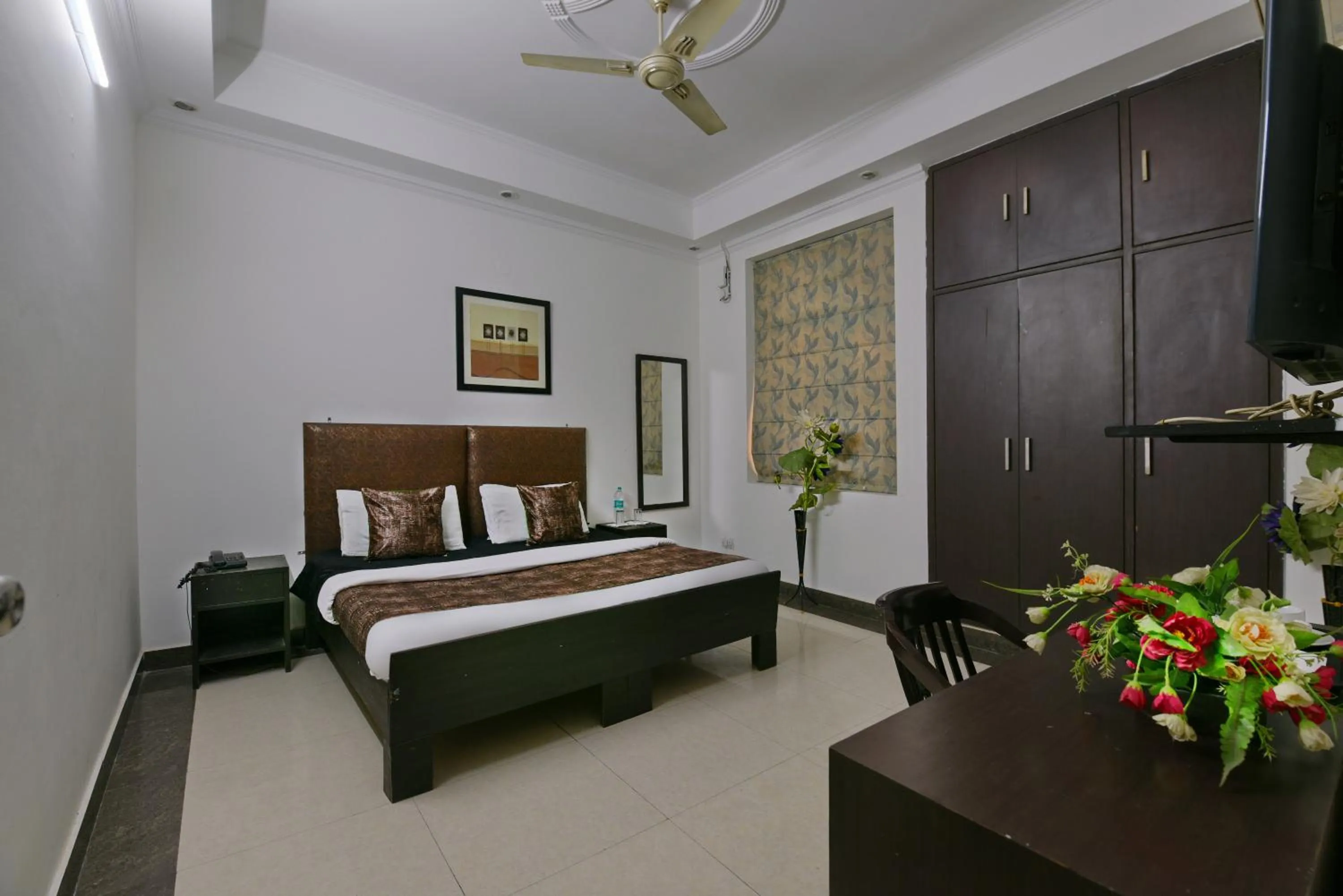 Bed in Hotel Diamond Stays