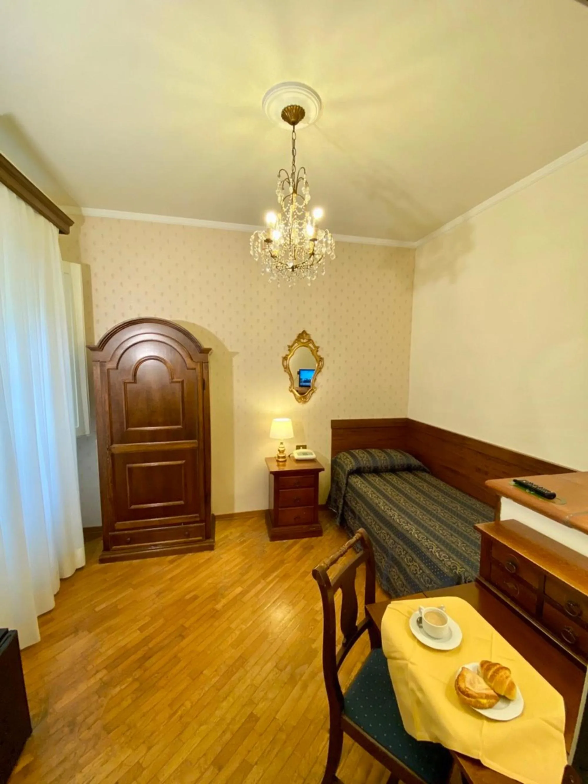 Bed in Hotel Martelli