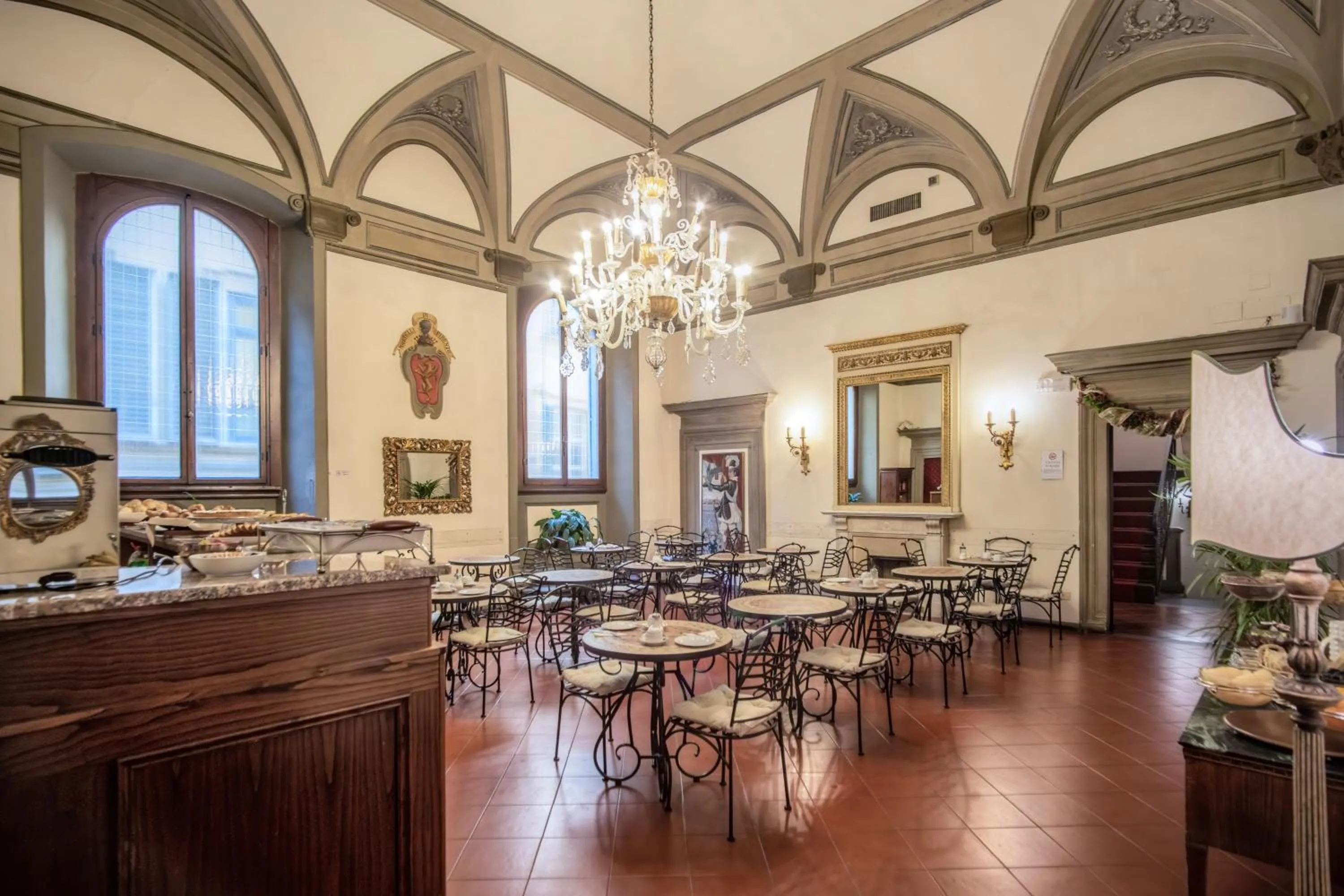 Breakfast in Hotel Martelli