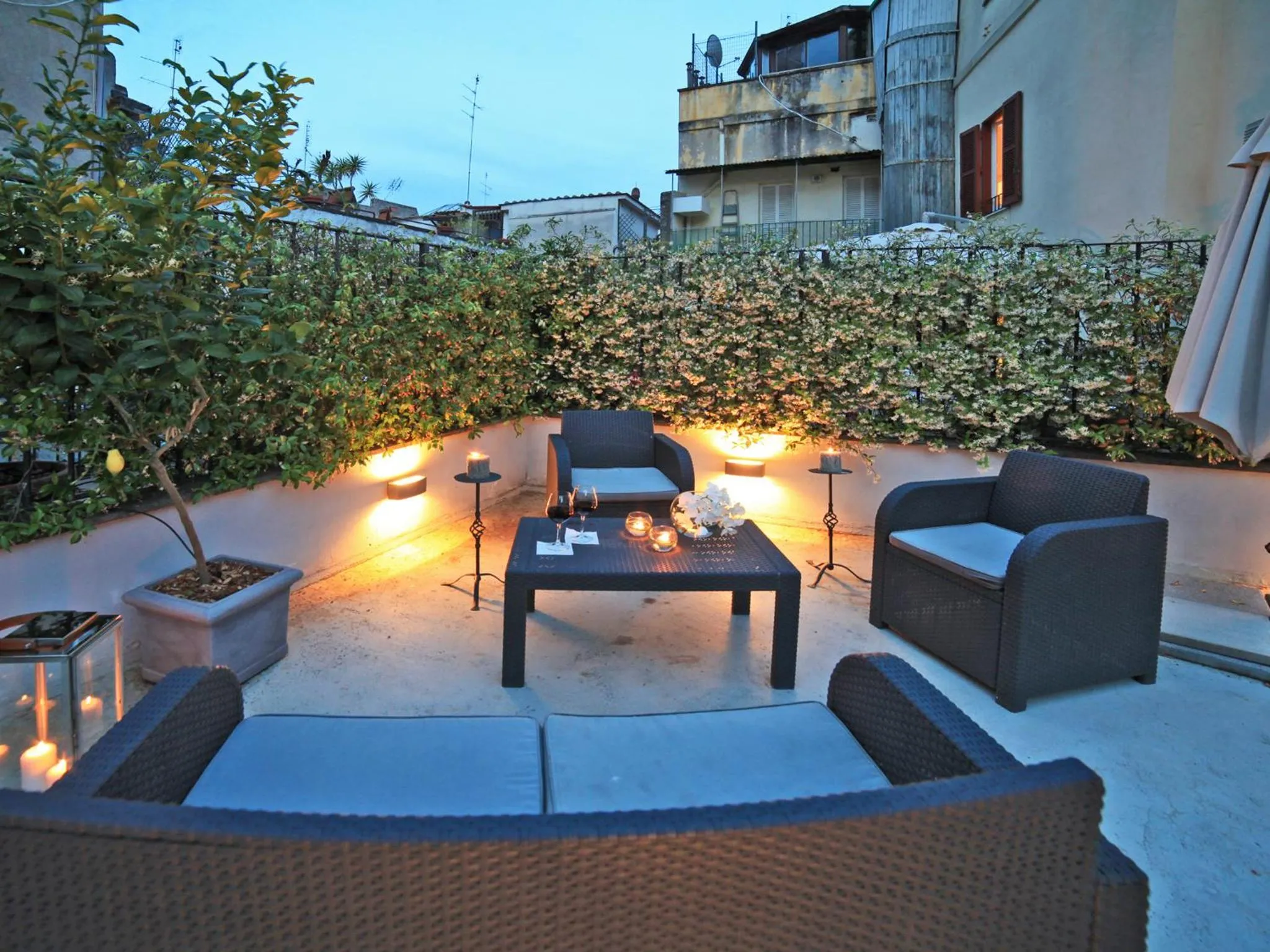 Patio in Nostromondo Ciancaleoni Palace