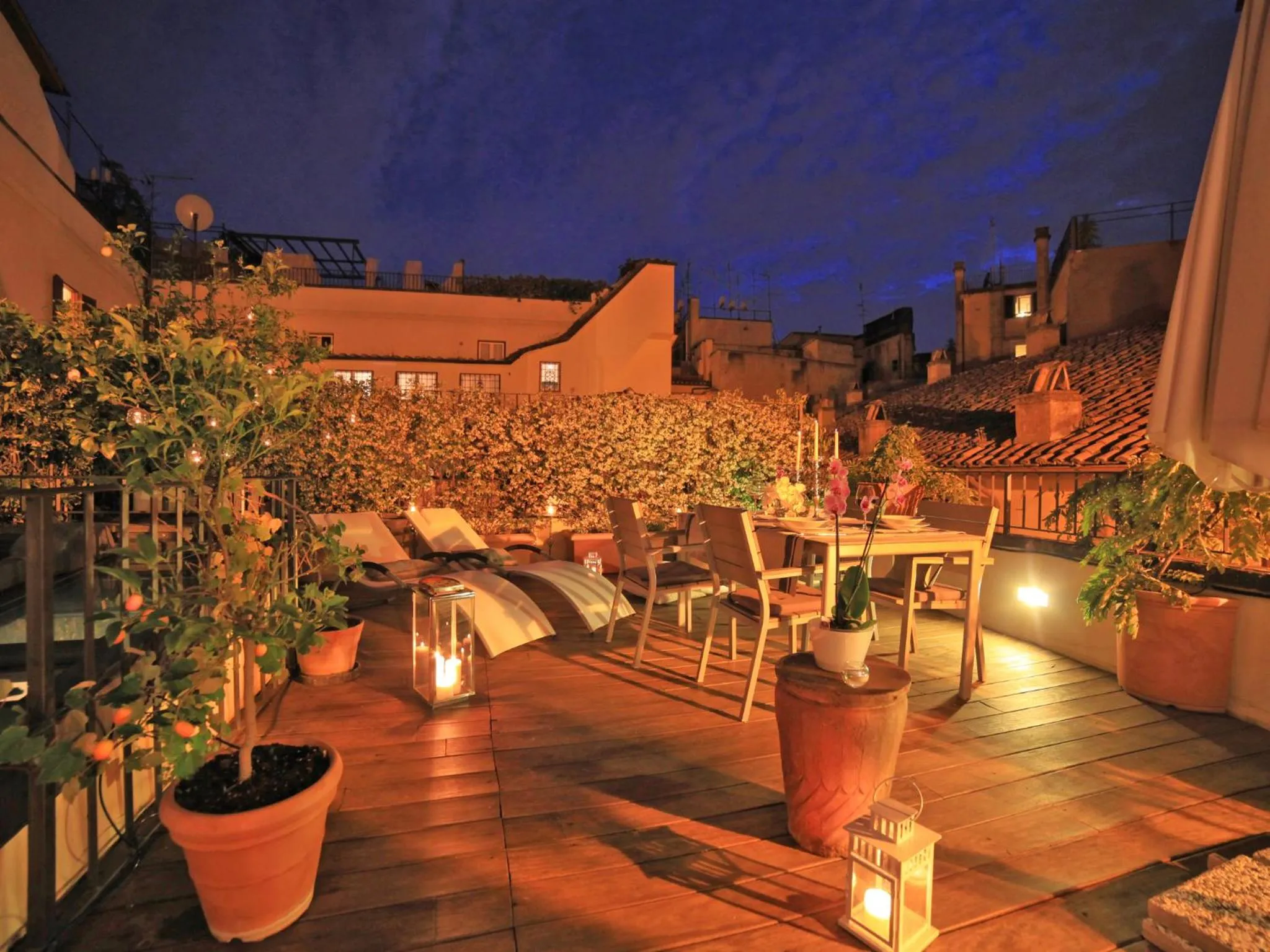 Decorative detail in Nostromondo Ciancaleoni Palace