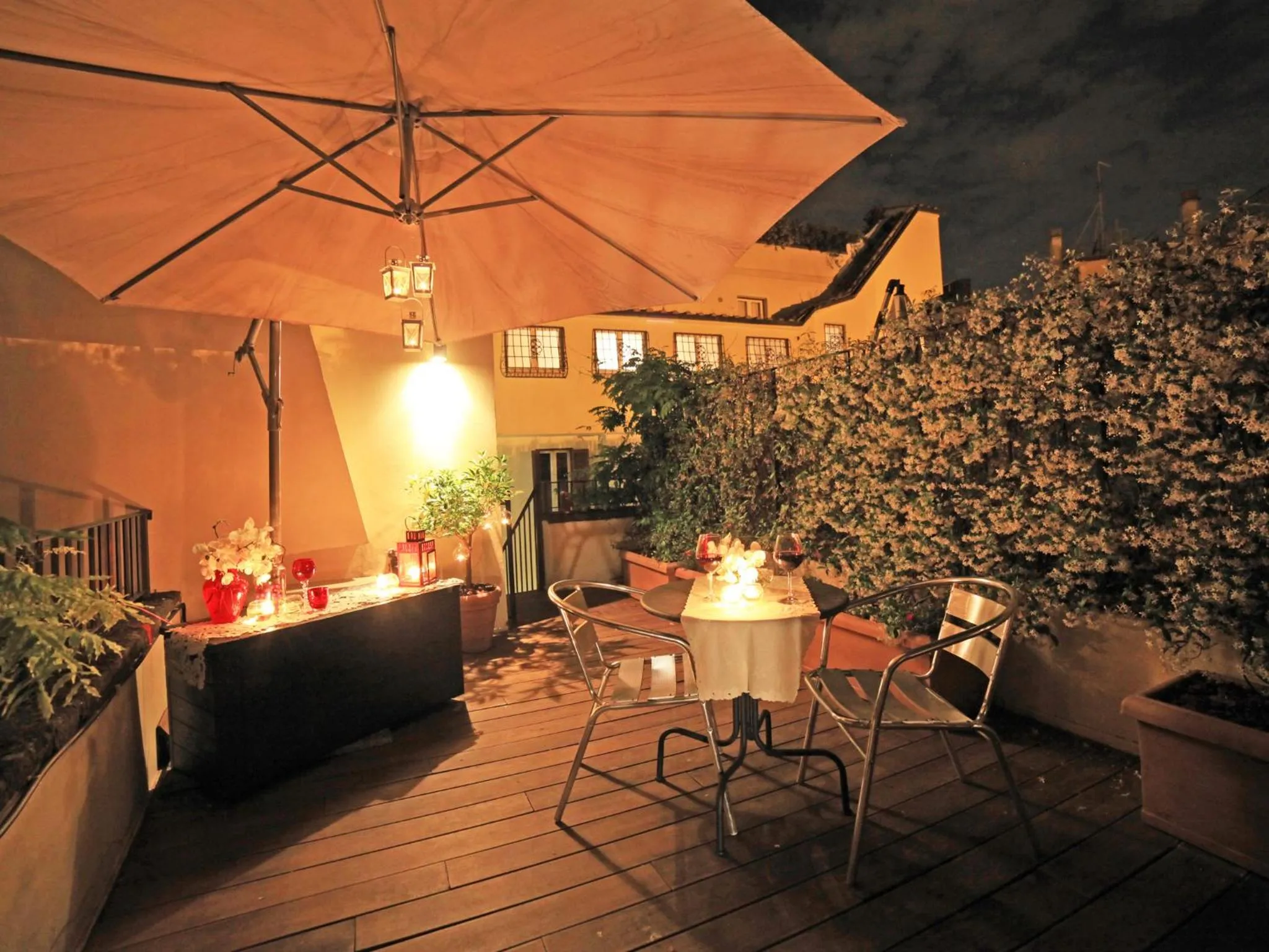 Decorative detail in Nostromondo Ciancaleoni Palace