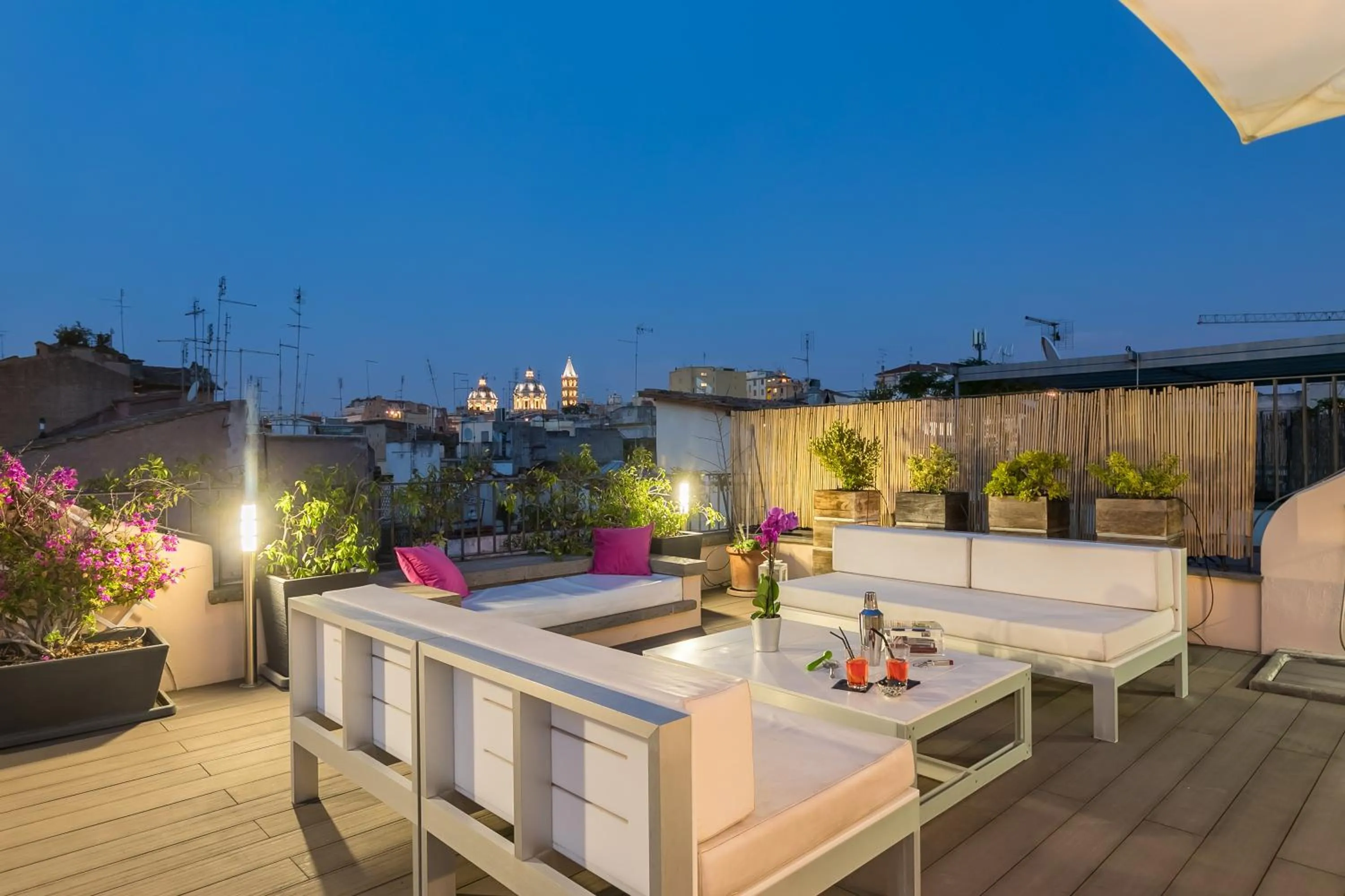 Balcony/Terrace in Nostromondo Ciancaleoni Palace