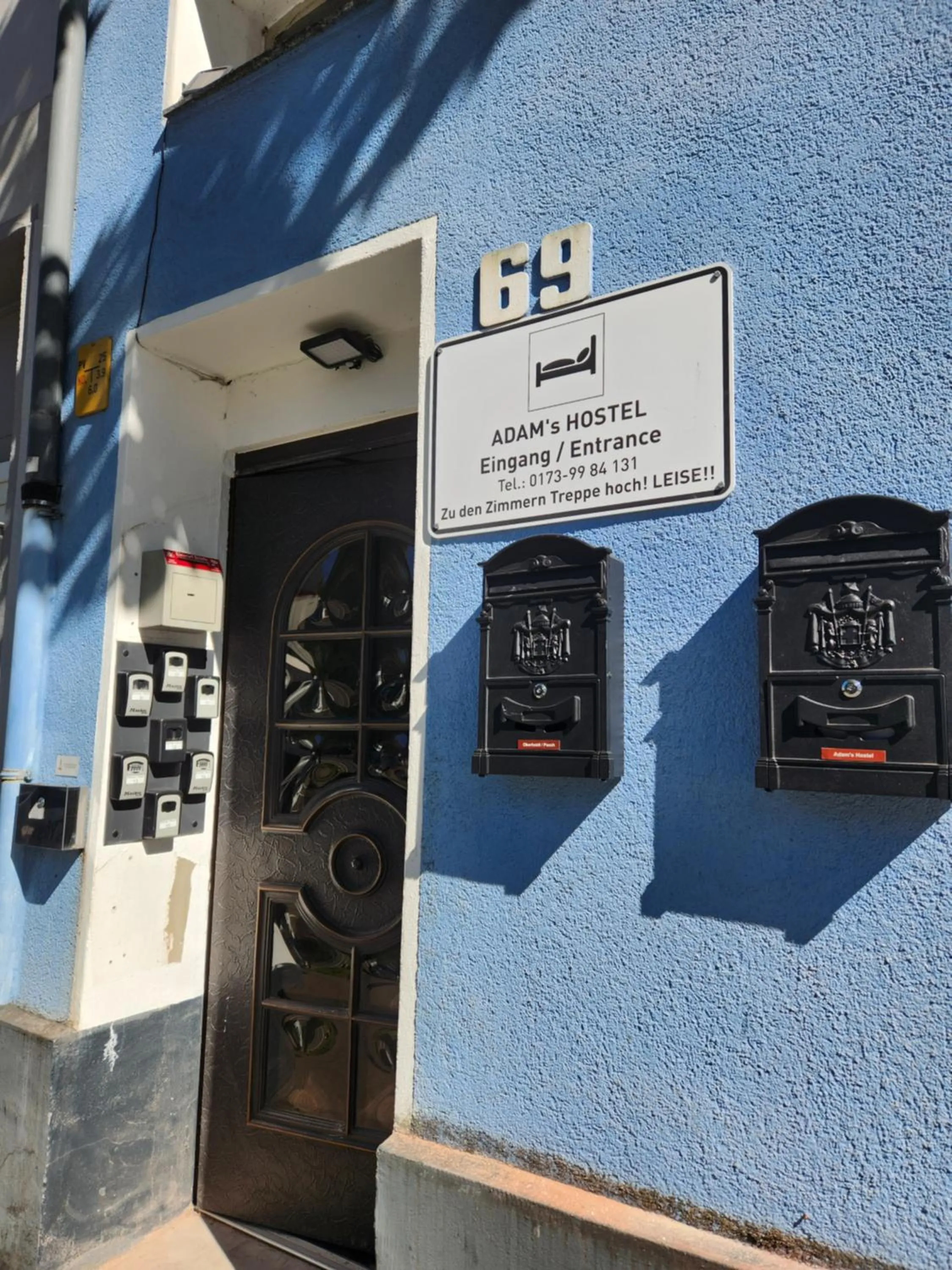 Adam's Hostel - Self Check-In & Only Private Rooms
