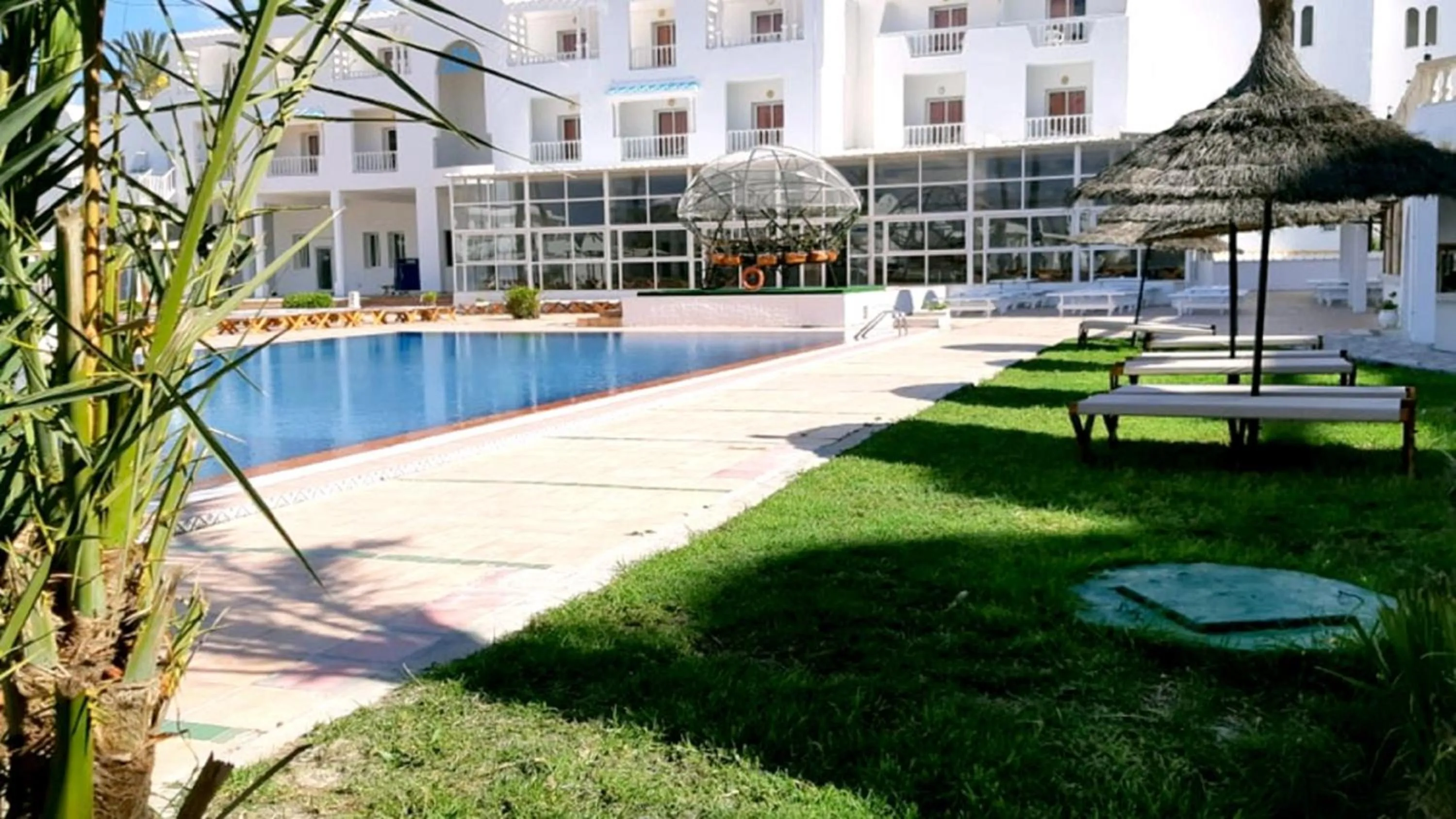Swimming pool in Hotel Best Beach- Family Only