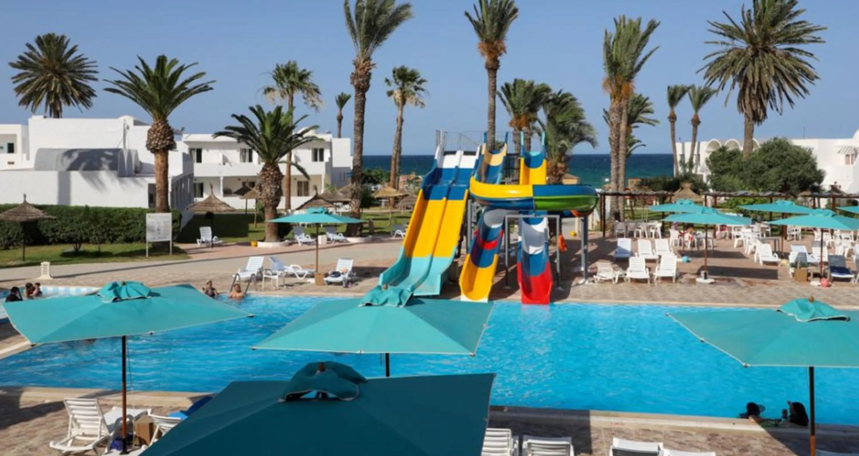 Swimming pool in Hotel Best Beach- Family Only