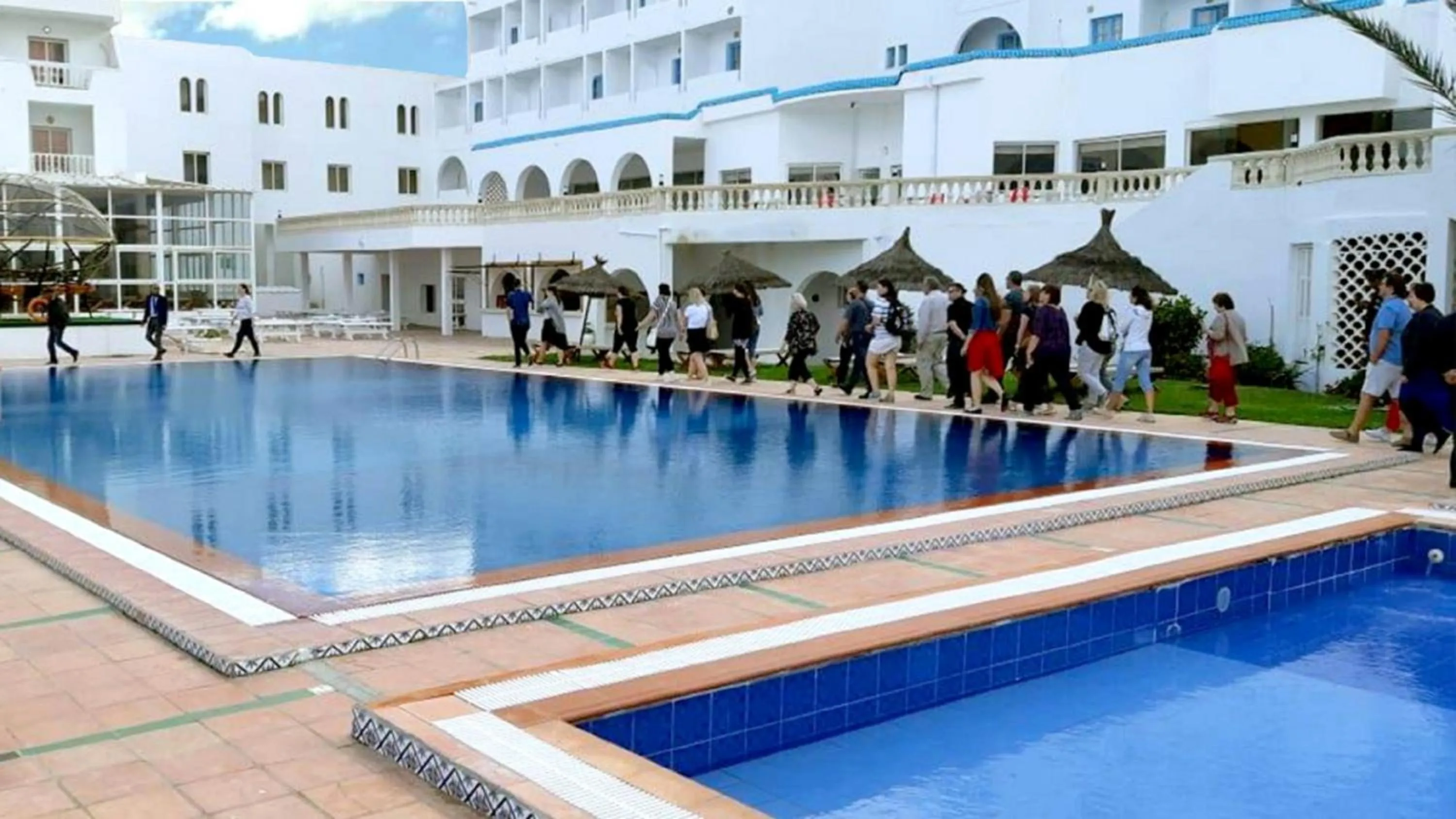 Swimming pool in Hotel Best Beach- Family Only