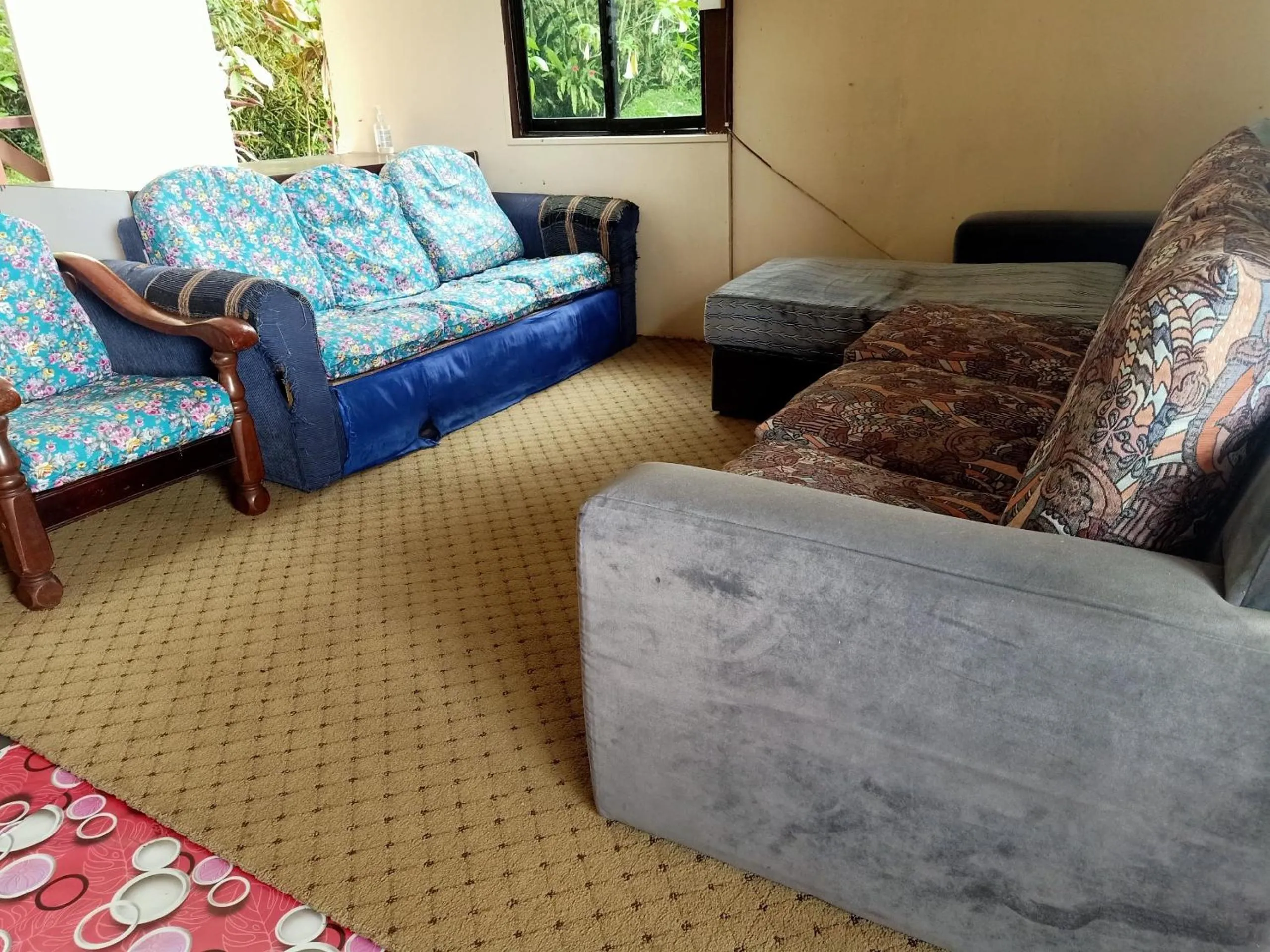 Living room in Hotel O Mountain Resthouse