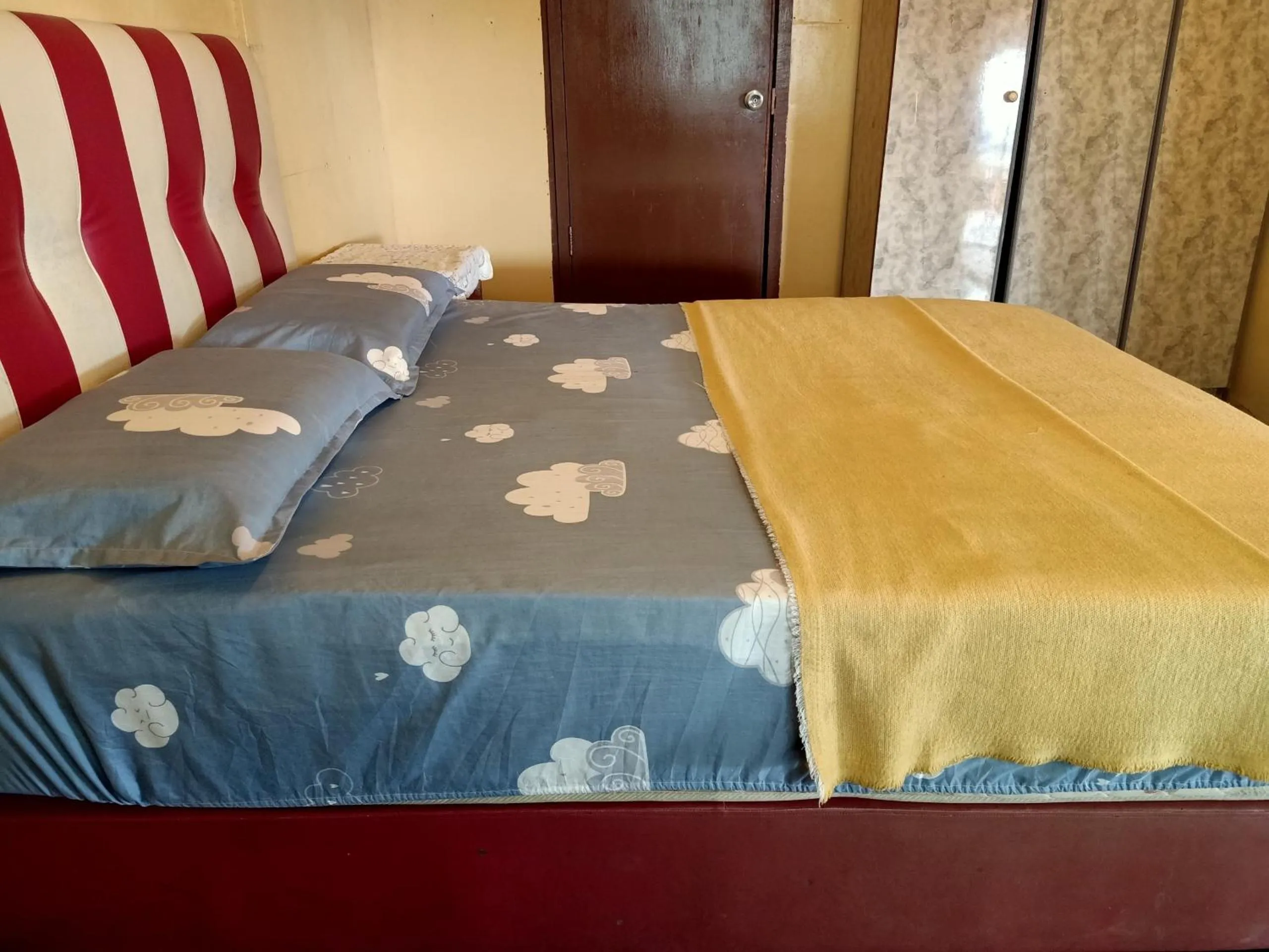 Bedroom, Bed in Hotel O Mountain Resthouse