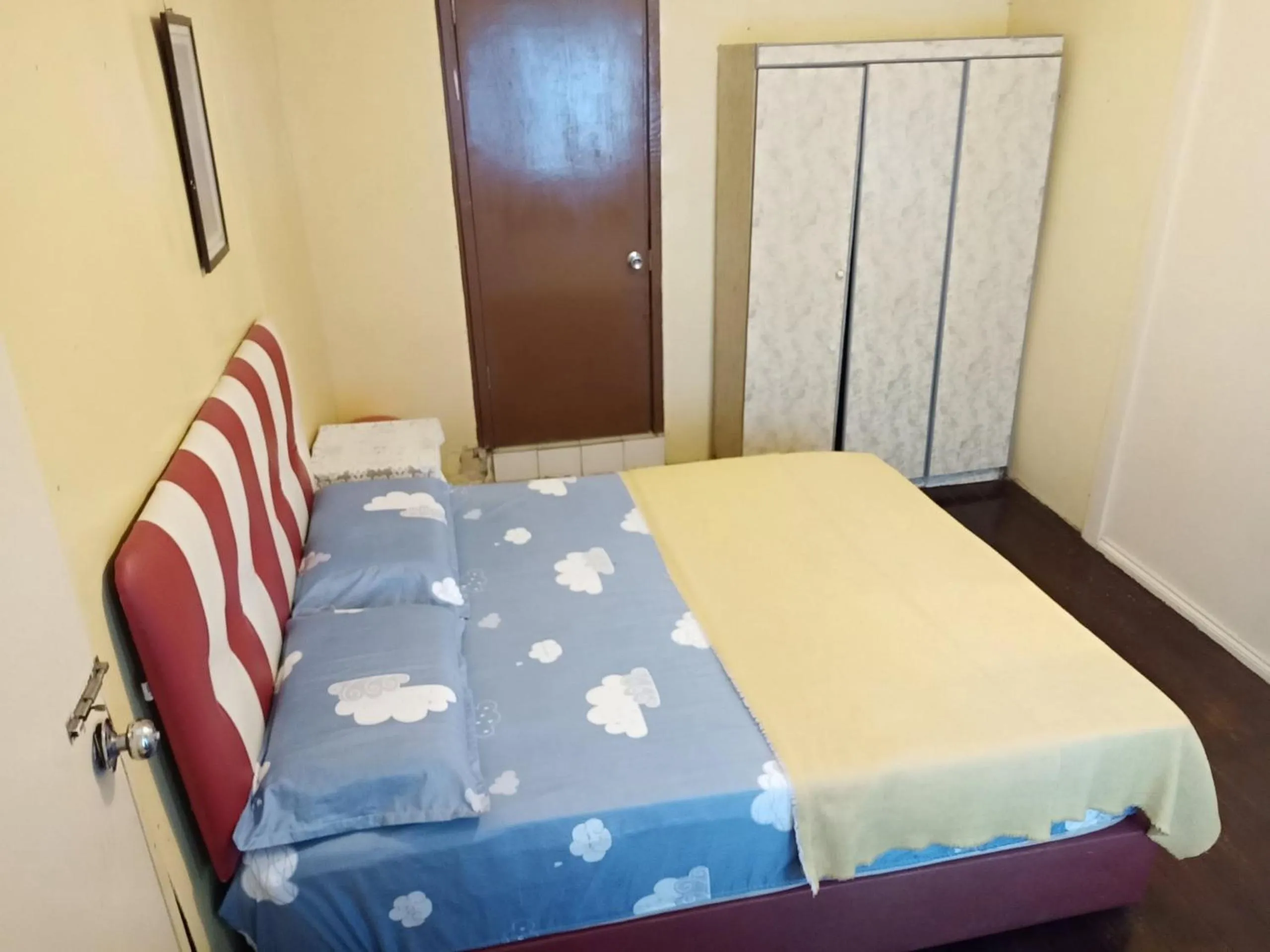 Bedroom, Bed in Hotel O Mountain Resthouse