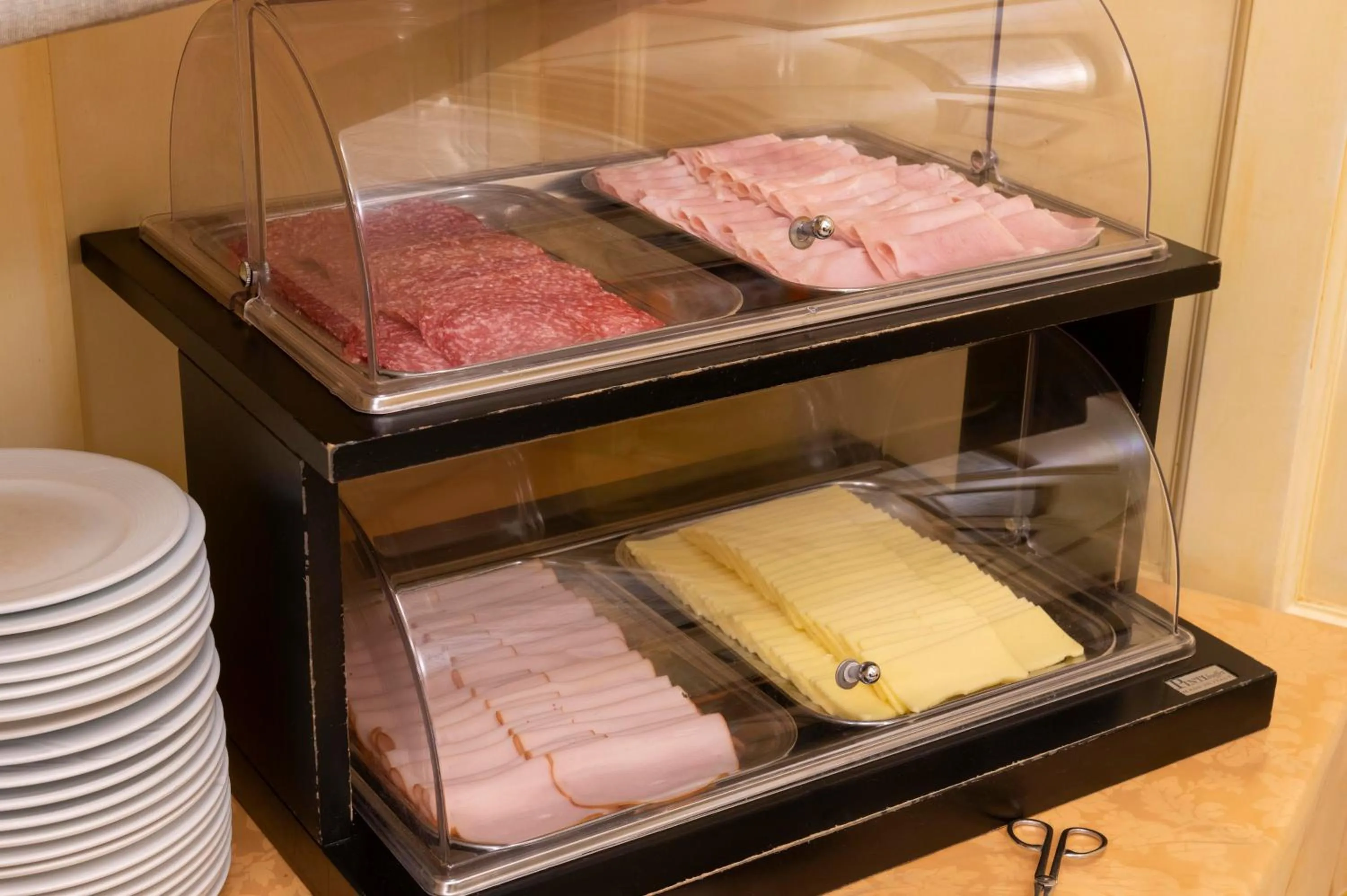 Food and drinks in Hotel Virgilio