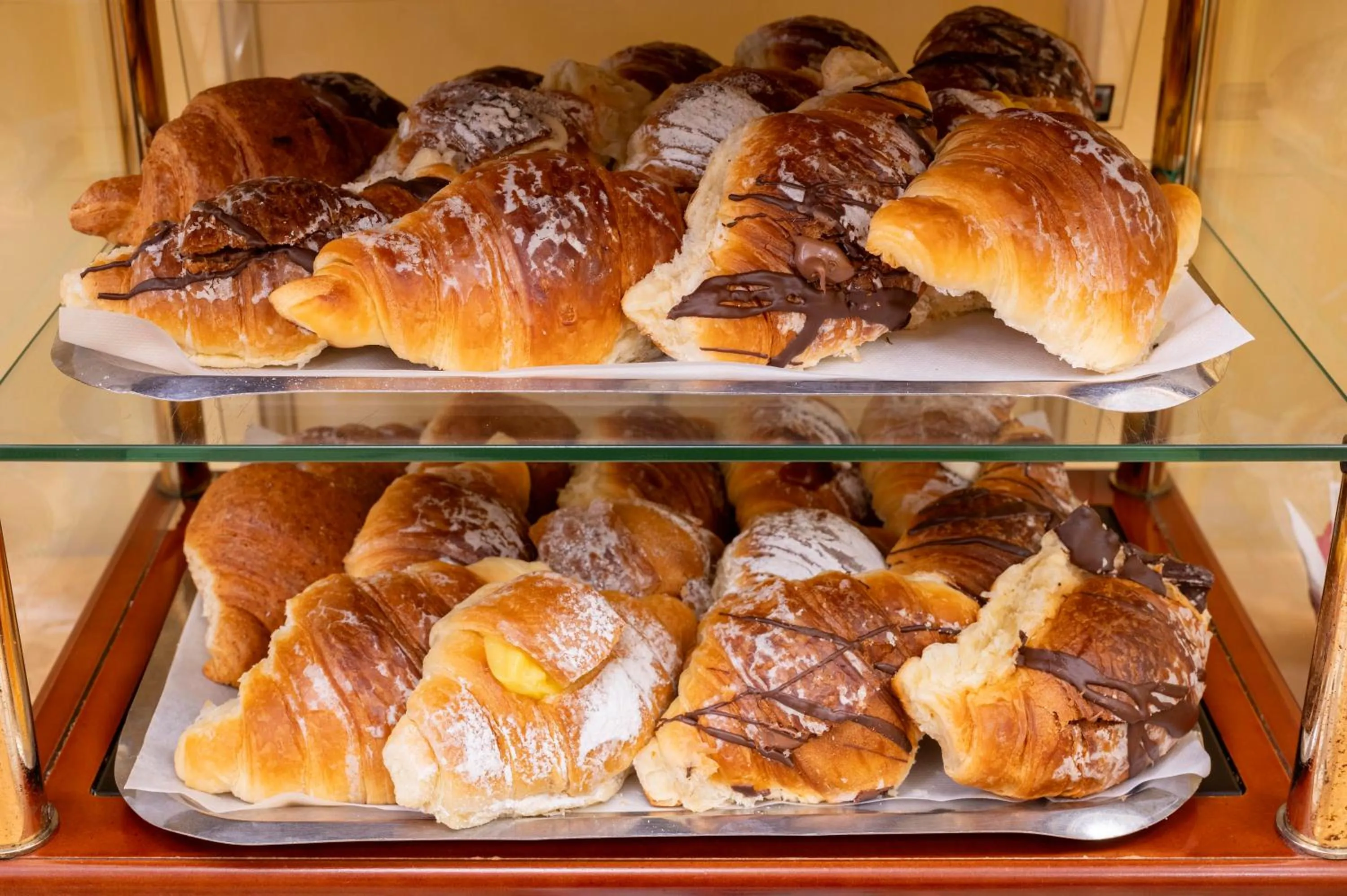 Food and drinks in Hotel Virgilio