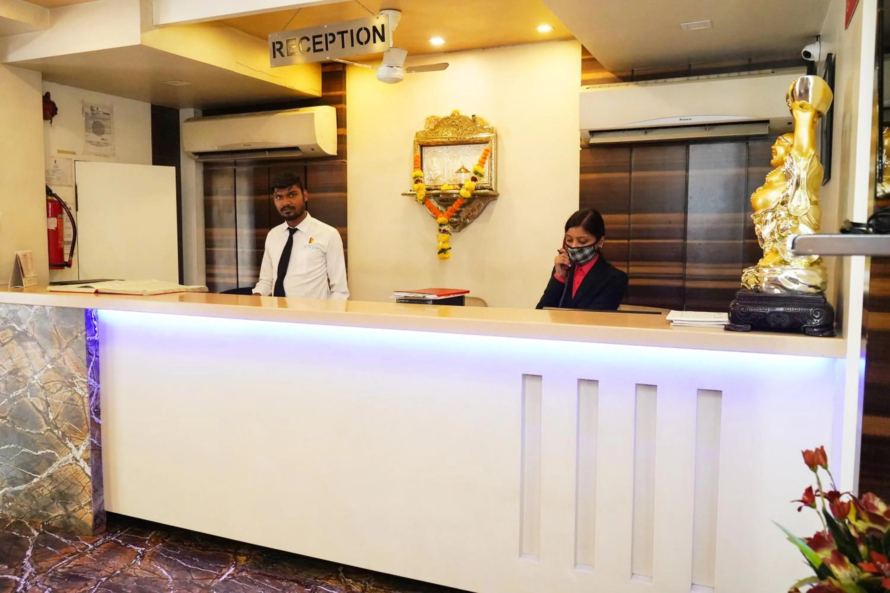 Lobby or reception in Hotel Spices Navi Mumbai
