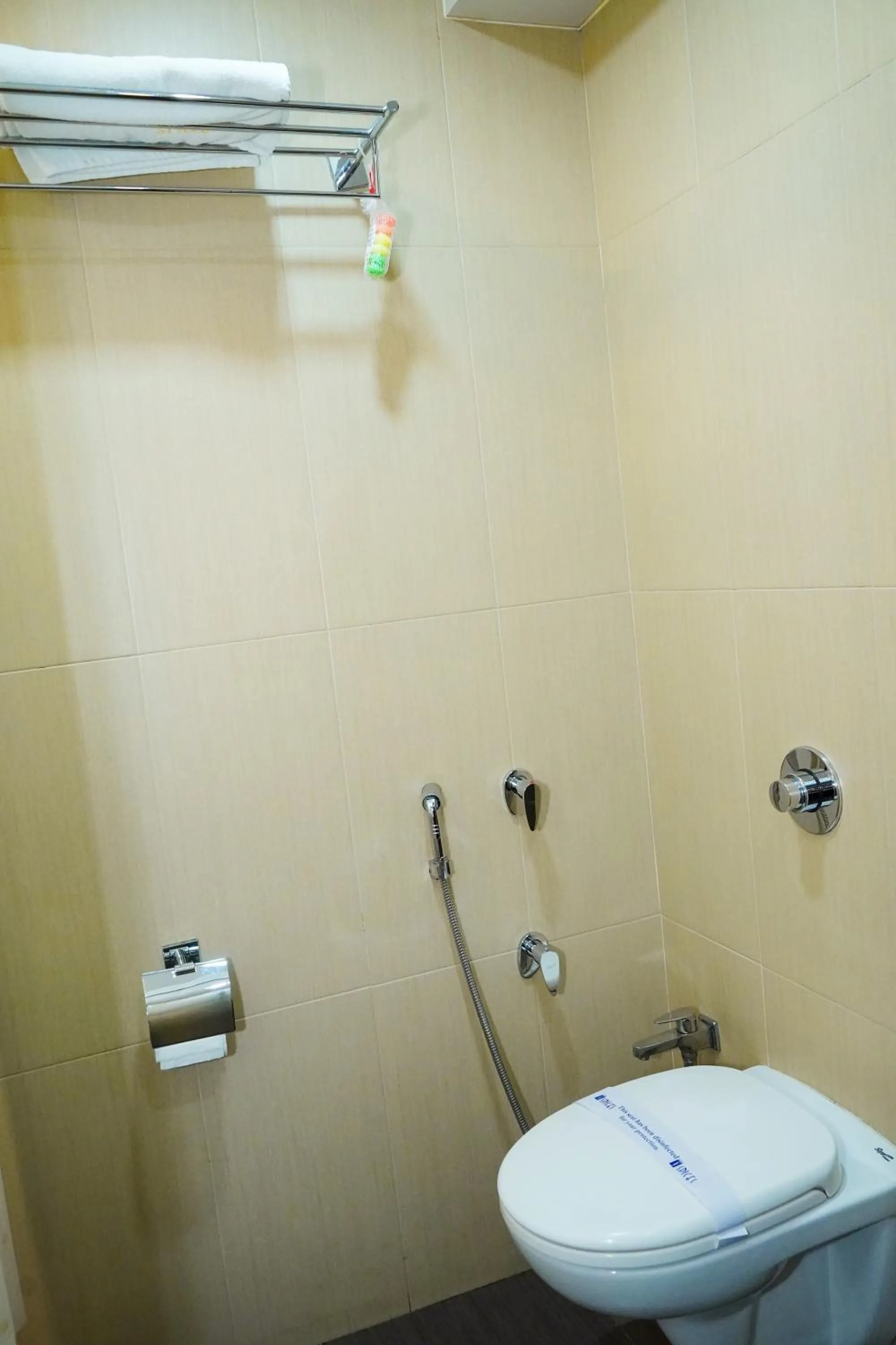 Bathroom in Hotel Spices Navi Mumbai