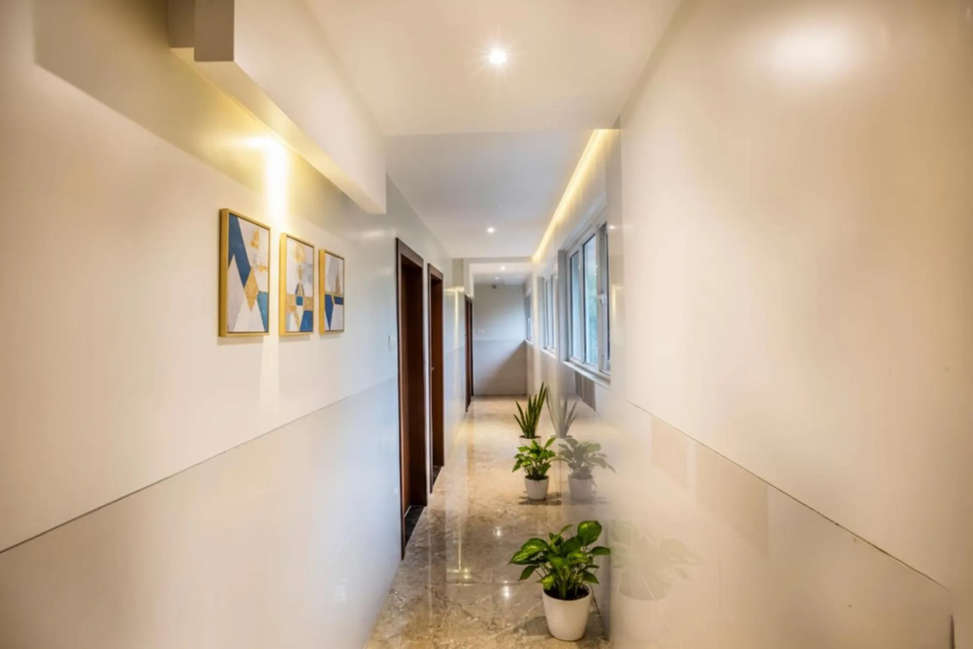 Lobby or reception in FabHotel Spring inn - Nr Borivali Station