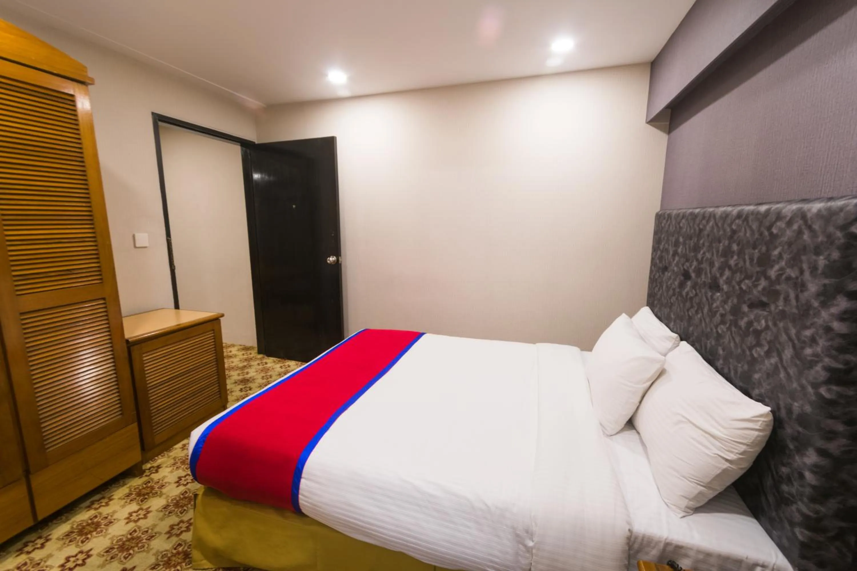 Bedroom, Bed in Hotel The Enchanted Residence