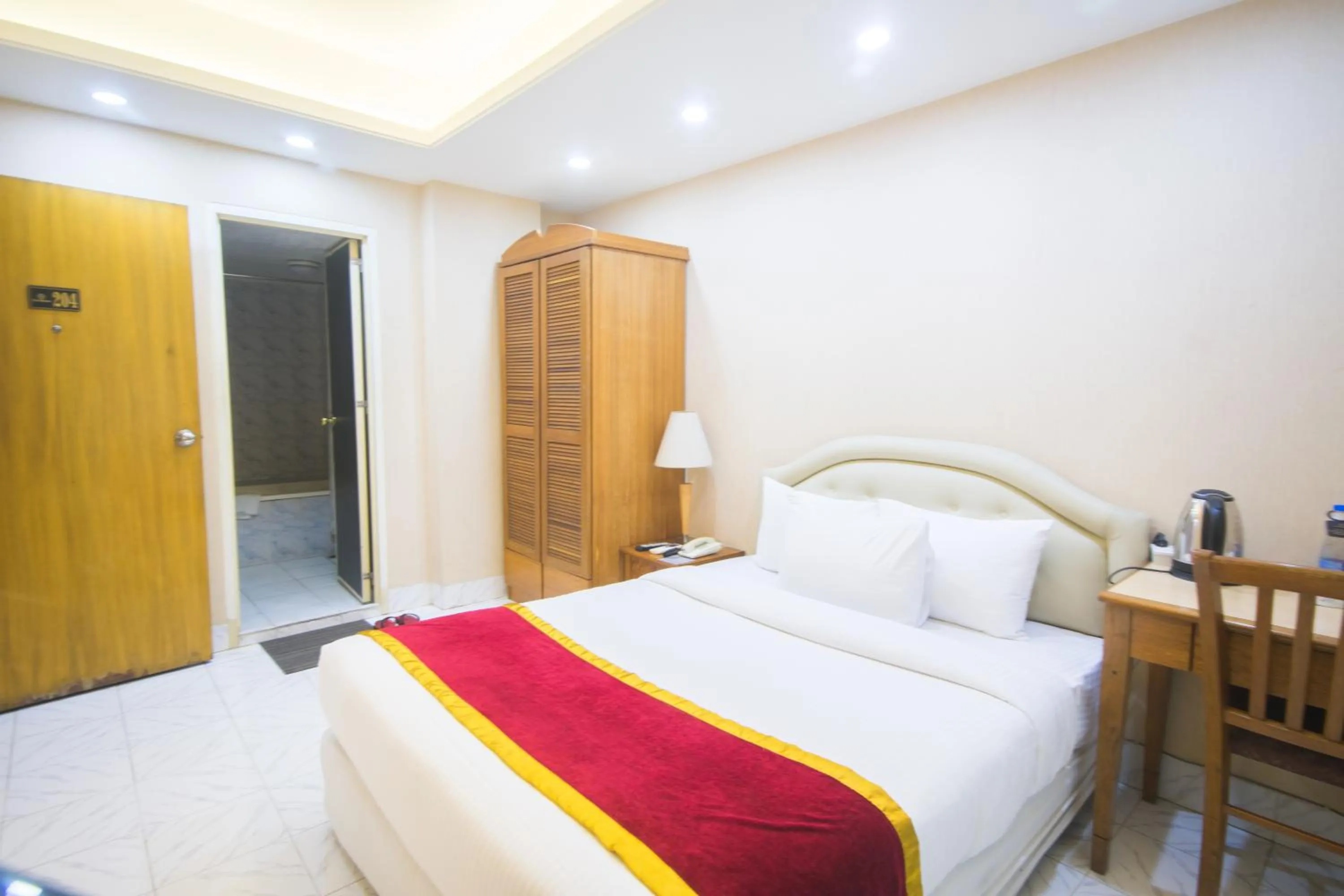 Bedroom, Bed in Hotel The Enchanted Residence