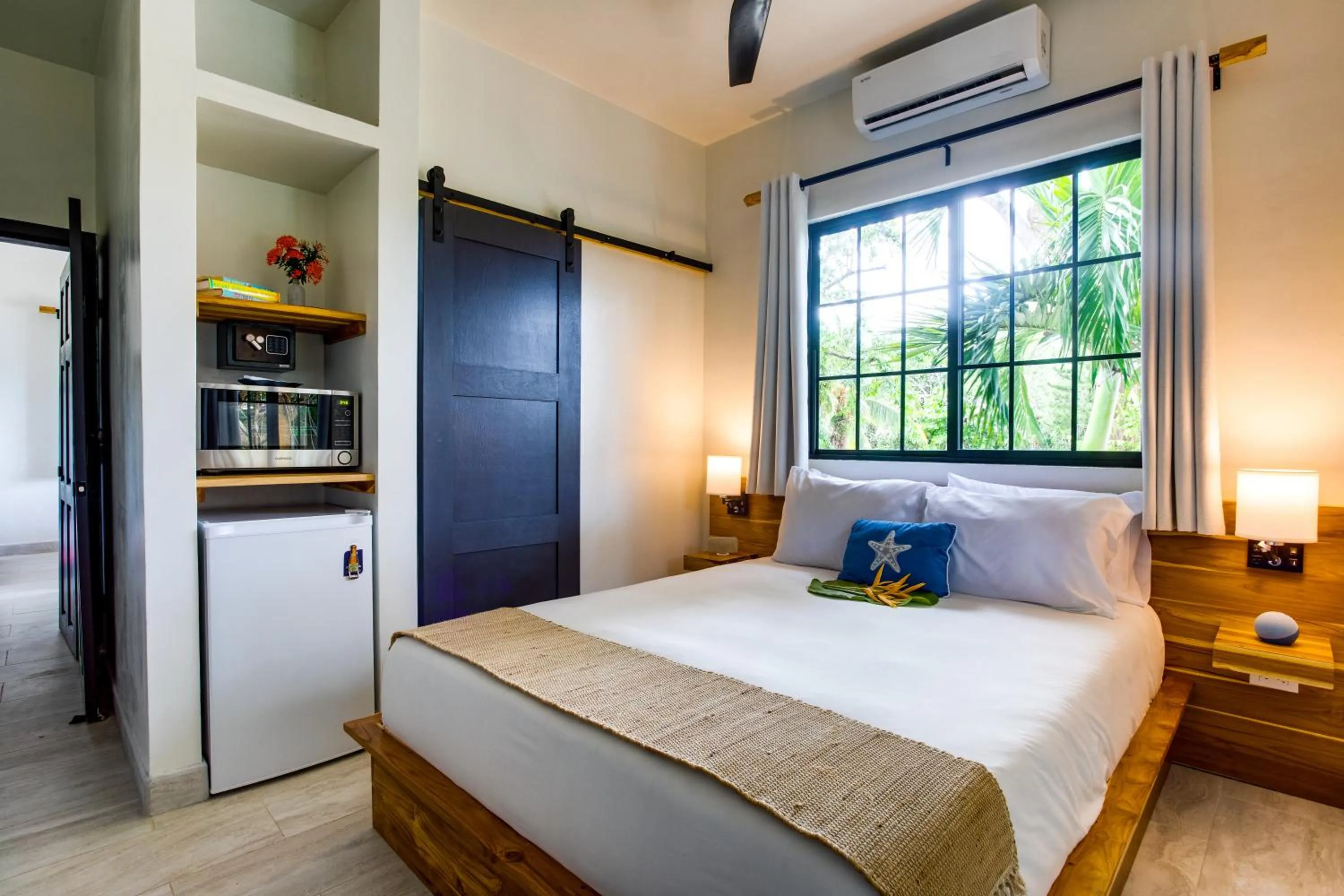 Bed in The Sea Glass Inn