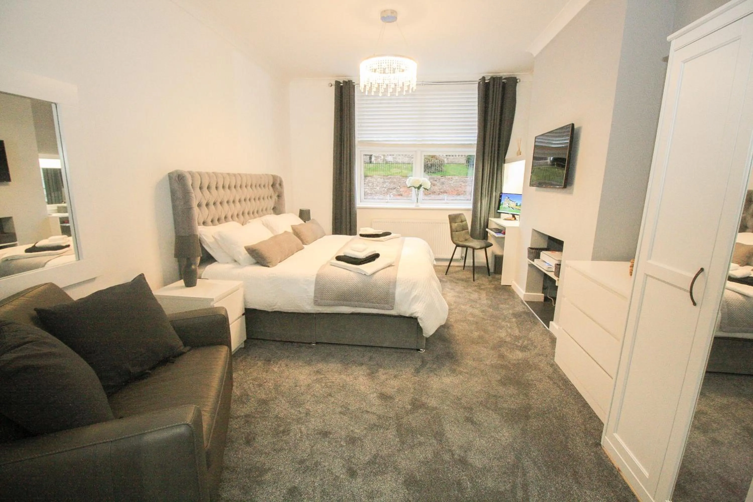 Bedroom, Bed in Roman Quarter