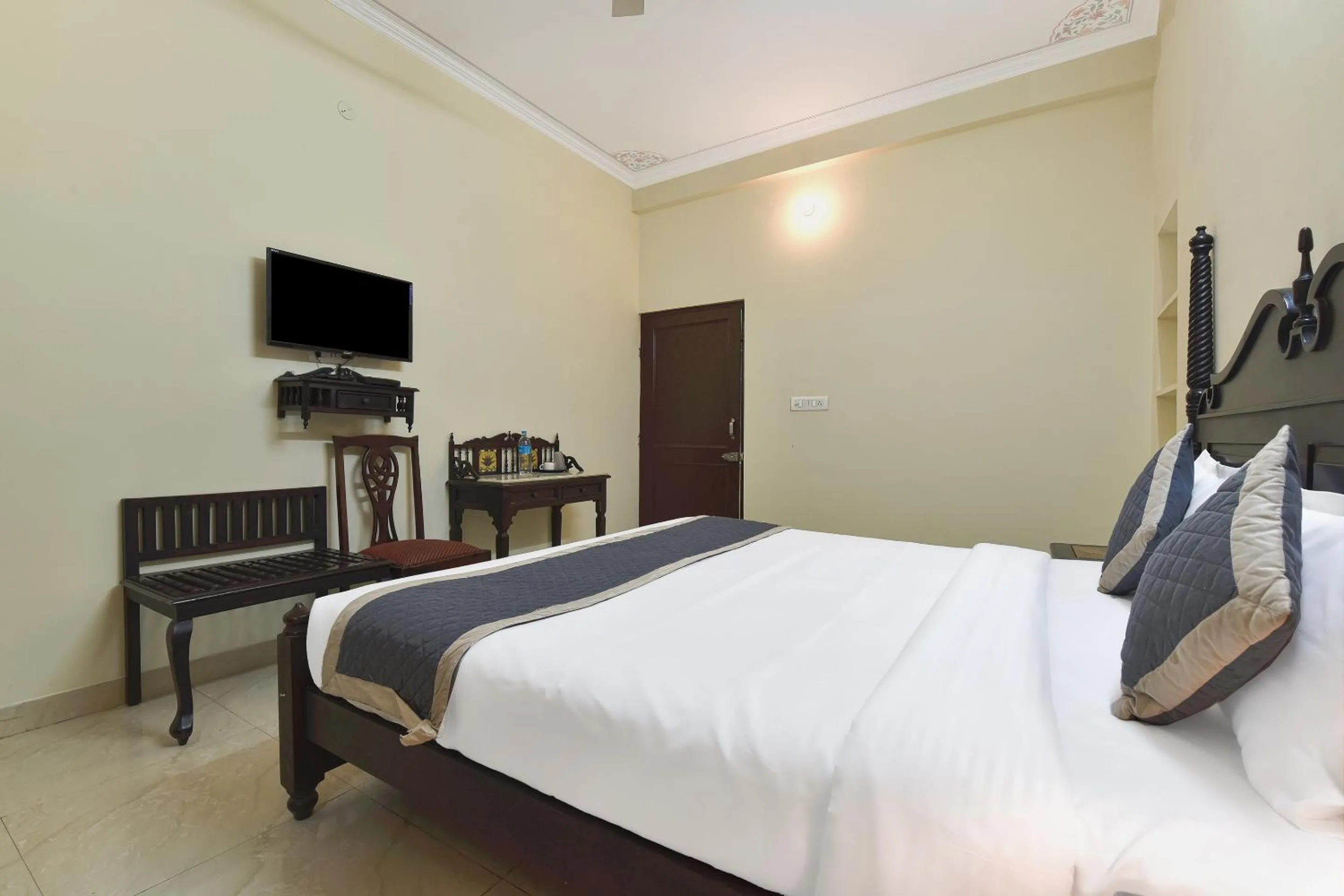 Photo of the whole room, Bed in Noble House - A Heritage Home