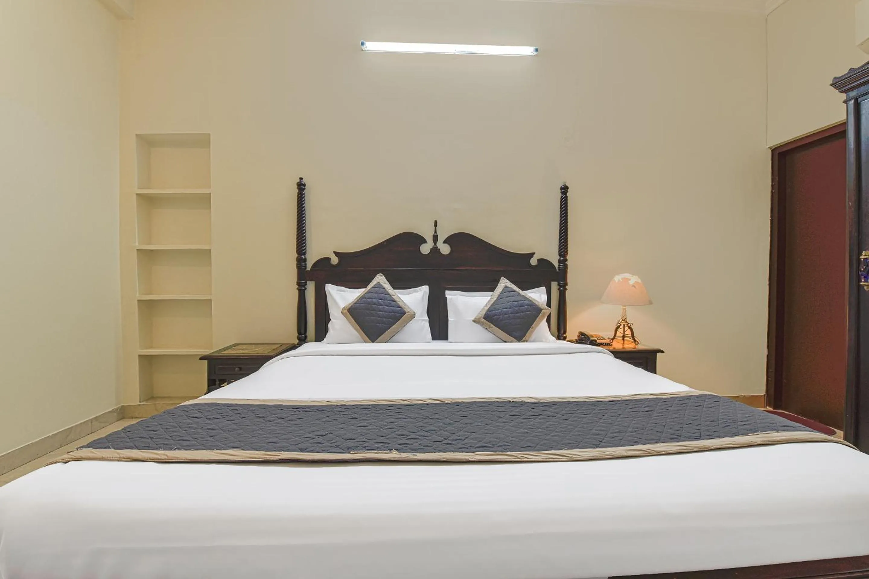 Bed in Noble House - A Heritage Home