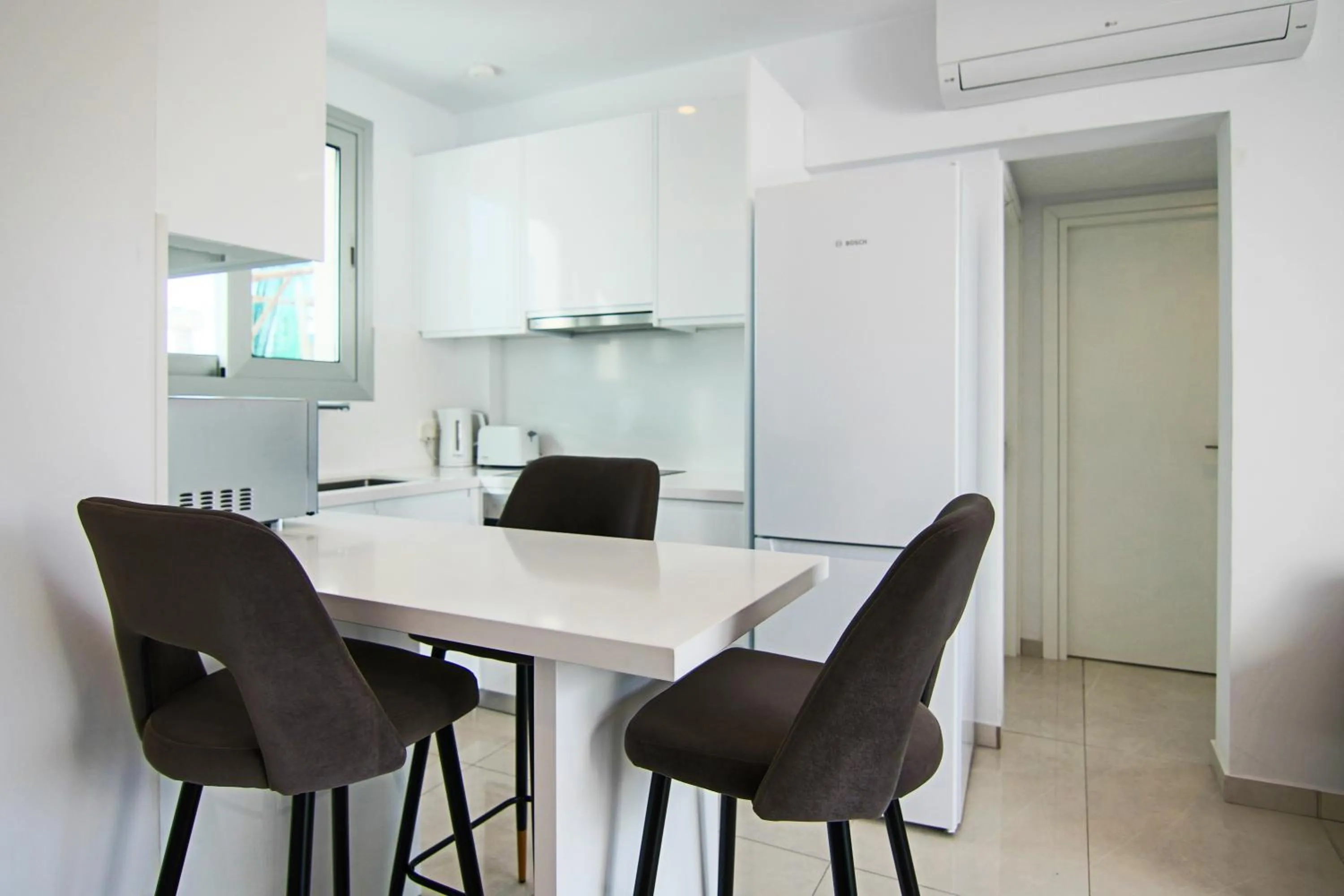 kitchen in Phaedrus Living - Seaside Executive Flat Harbour 204